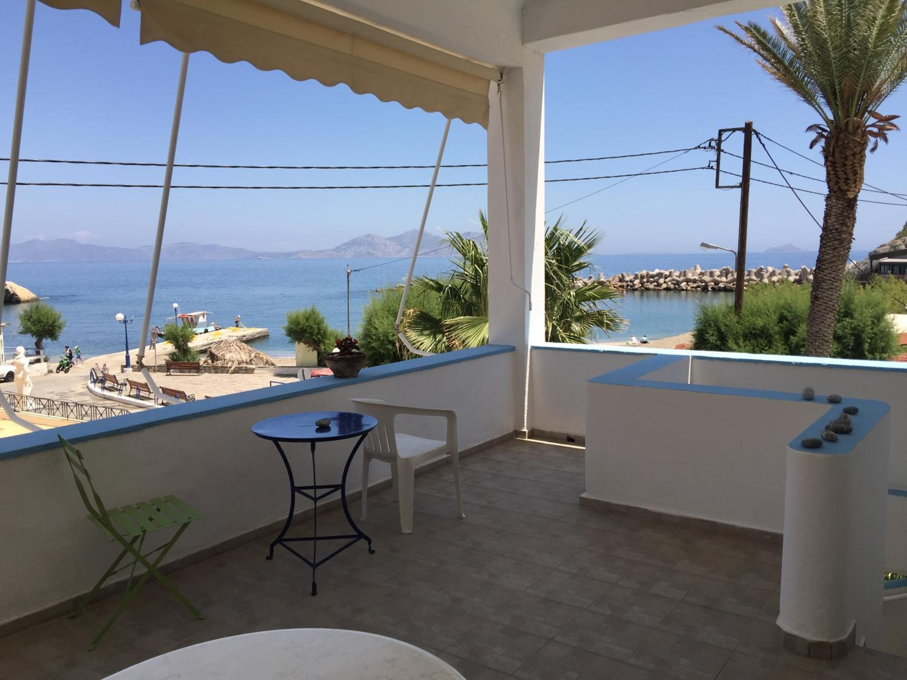 Apostolakis Rooms