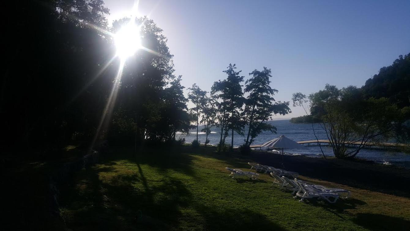 PUCON HOUSE - Lake Access & Near Ski Center