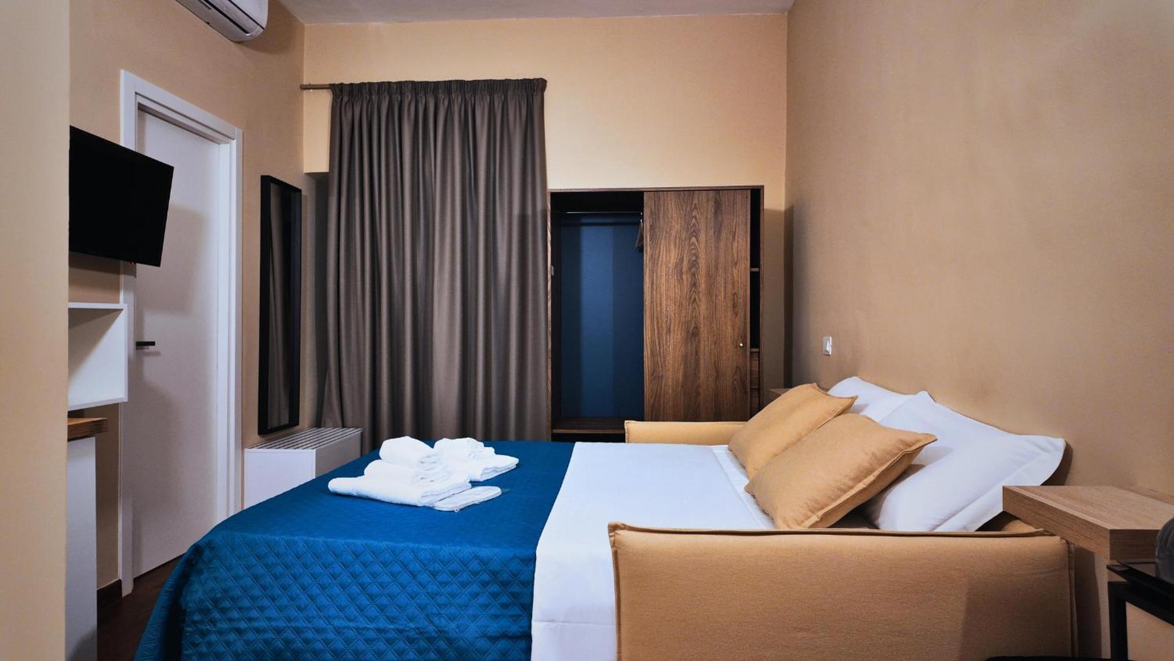 Le Vie di San Pietro Guest House