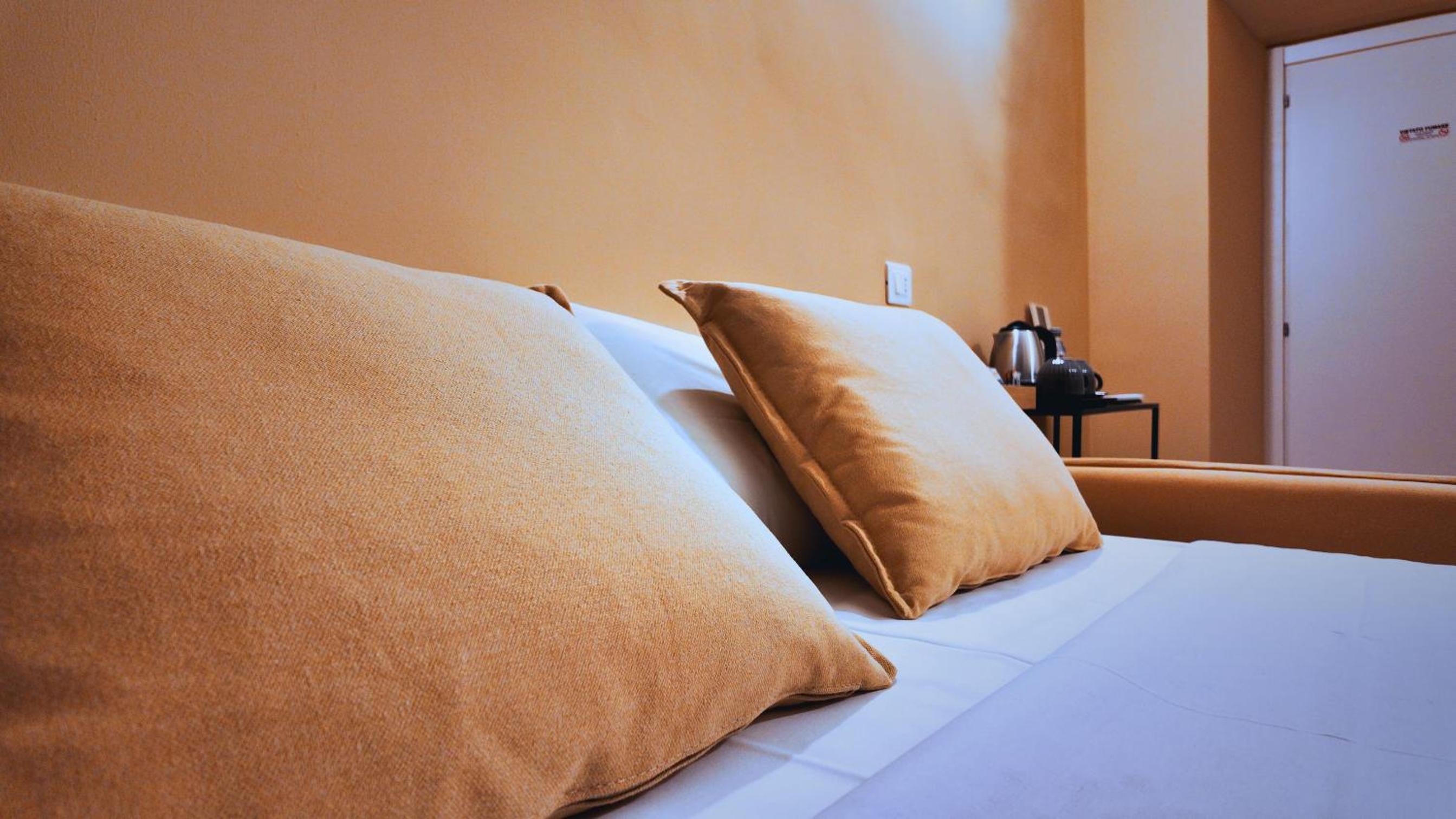 Le Vie di San Pietro Guest House