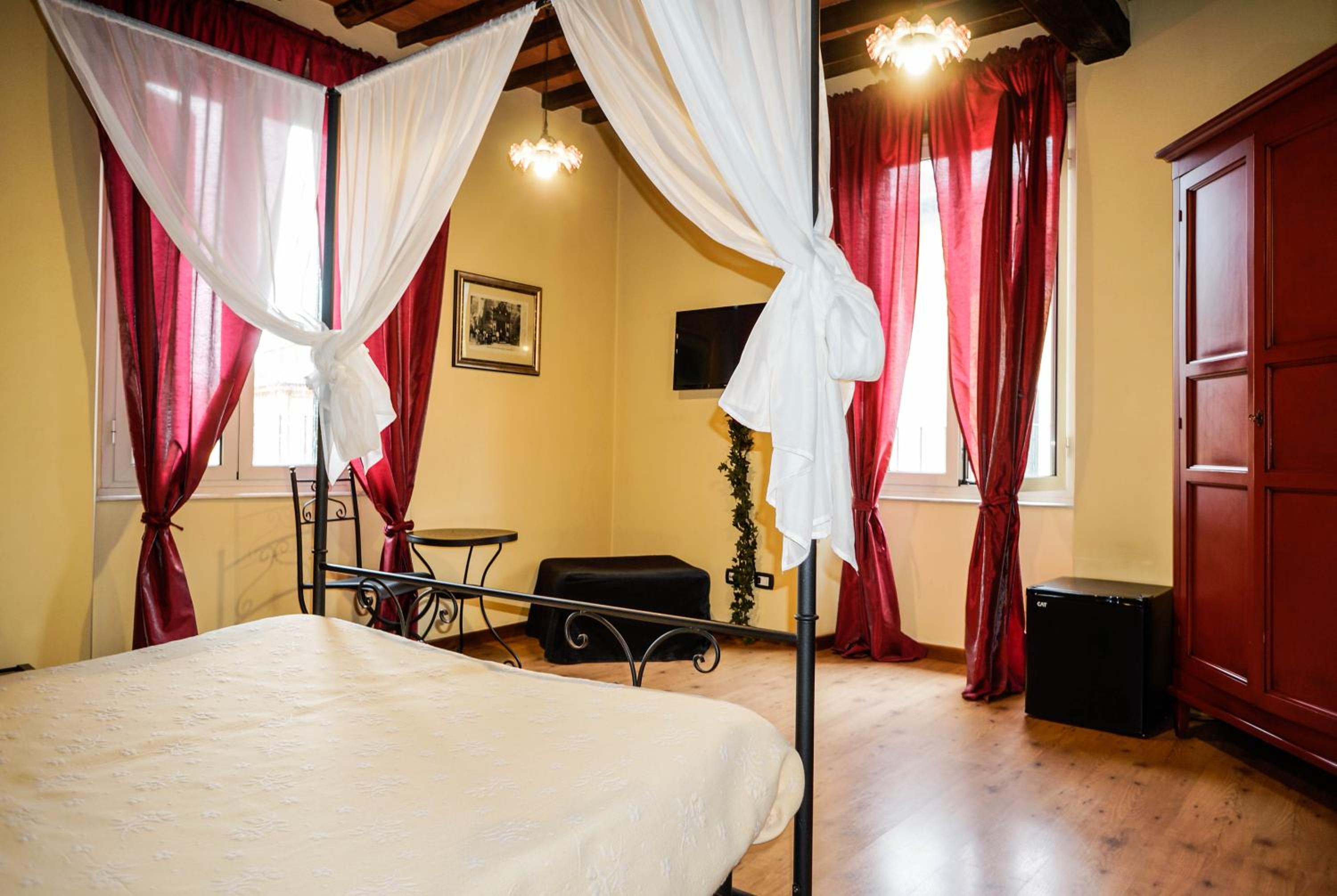 Sul Prado en Pietrasanta — hotel room