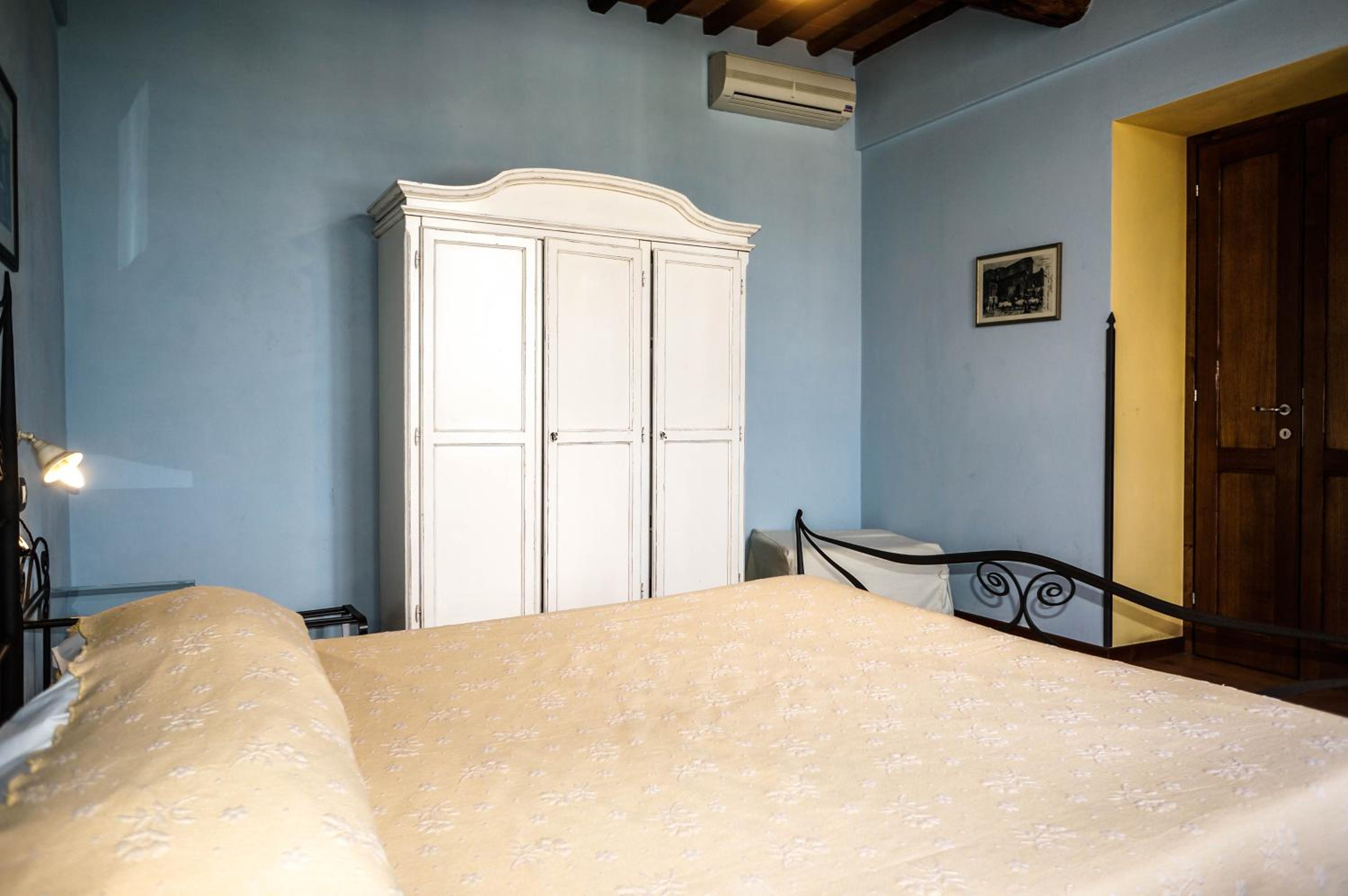 Sul Prado en Pietrasanta — hotel room