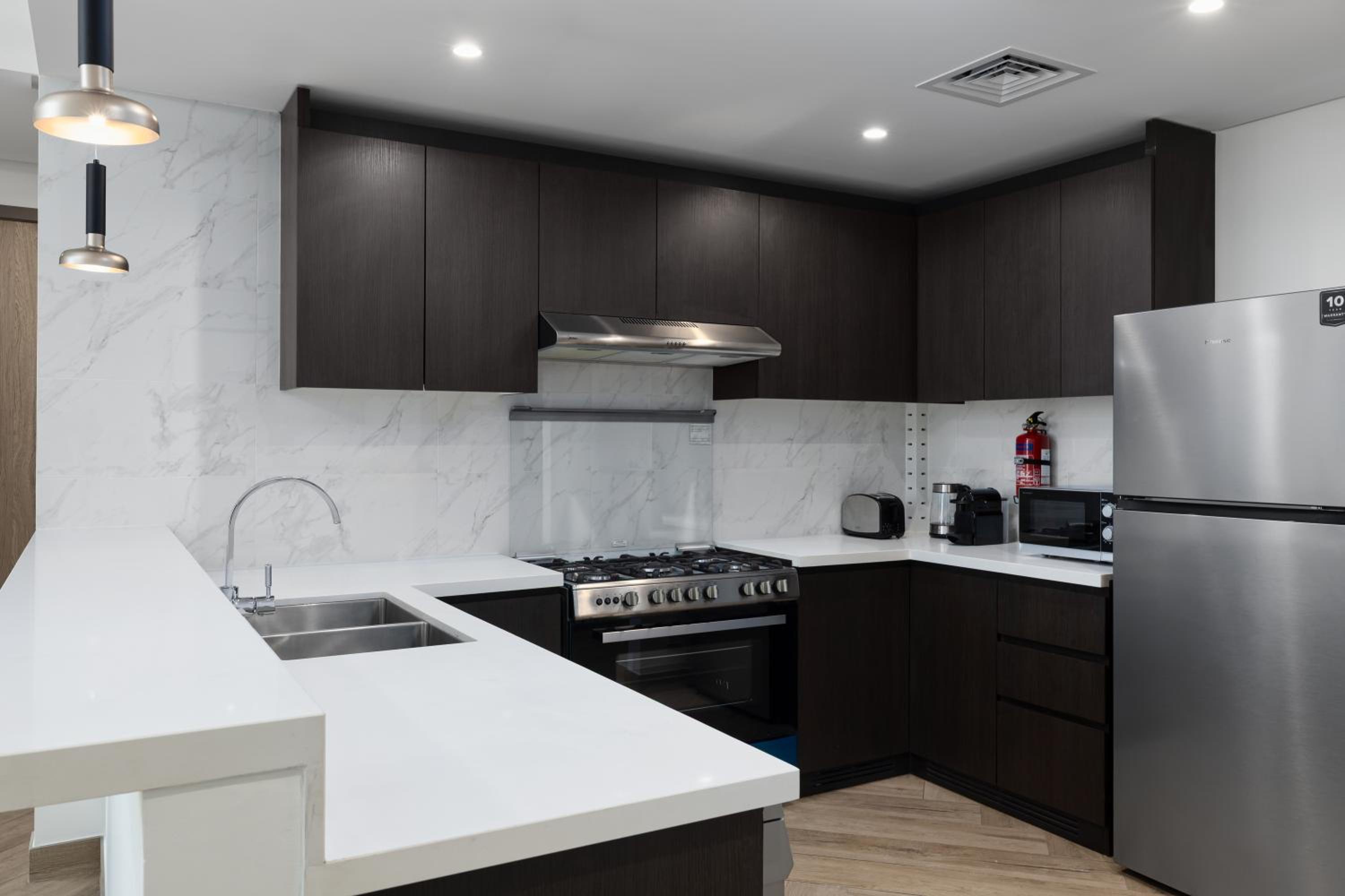 Maison Privee - Urban Parkside Living near the Iconic Dubai Frame