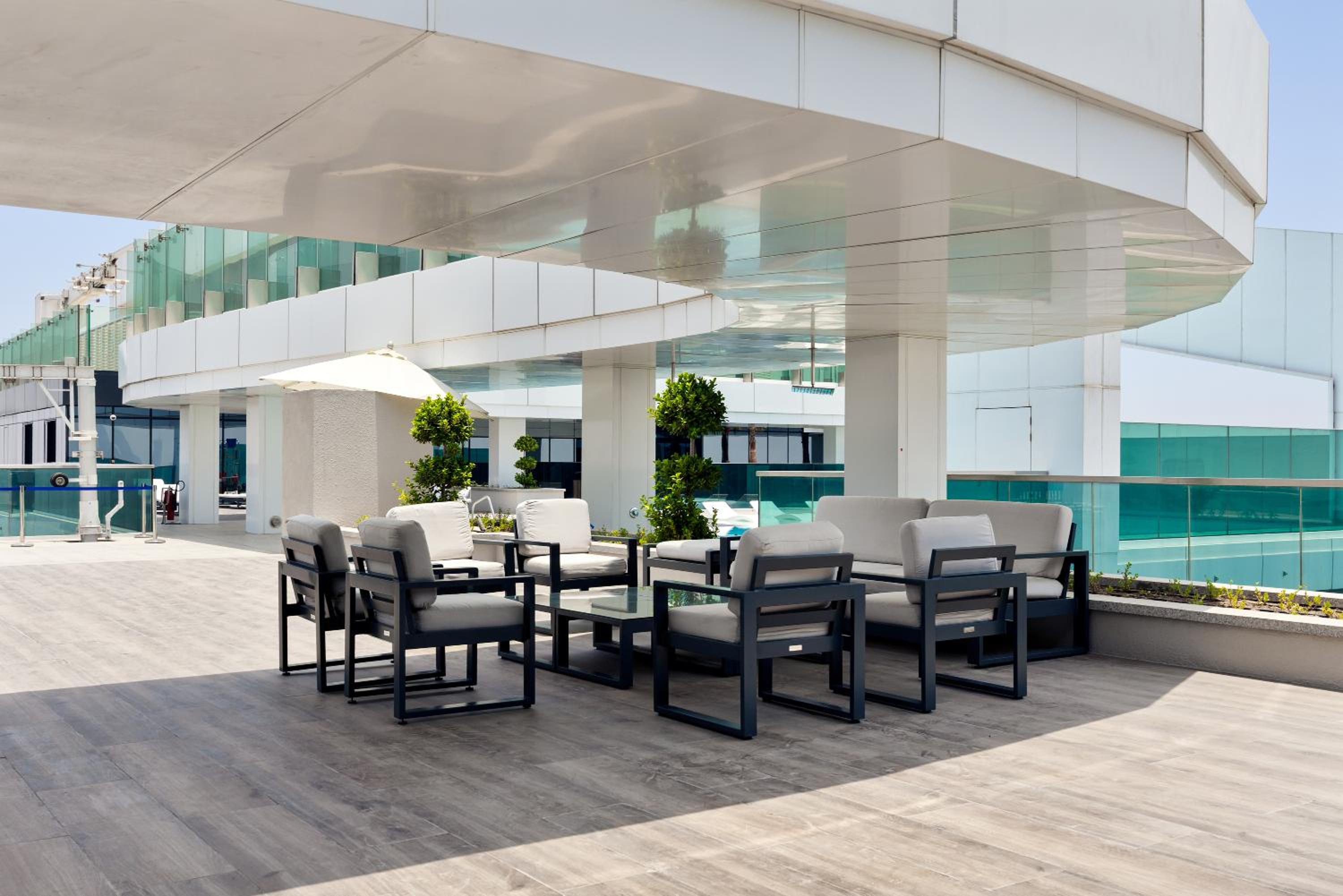 Maison Privee - Urban Parkside Living near the Iconic Dubai Frame