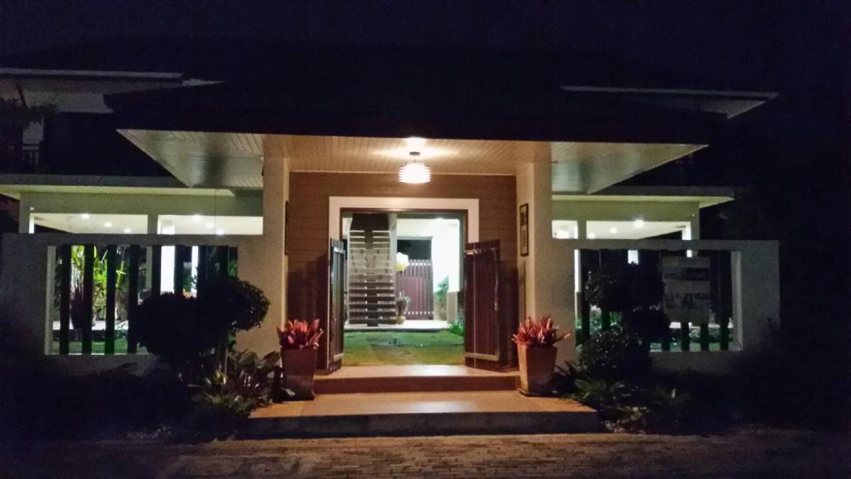Rimtalay Angsila Guesthouse