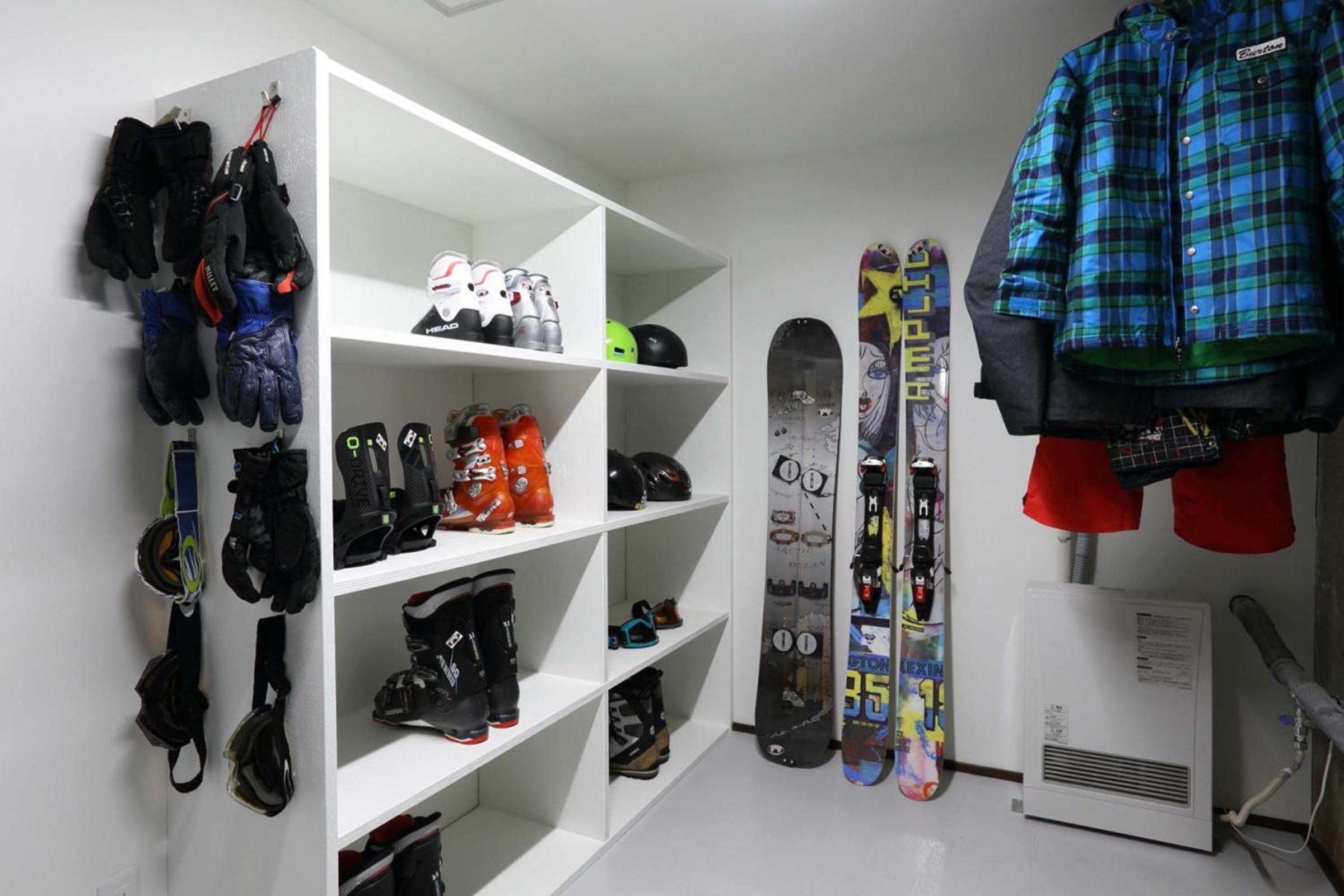 Hakuba Slopeside Chalet