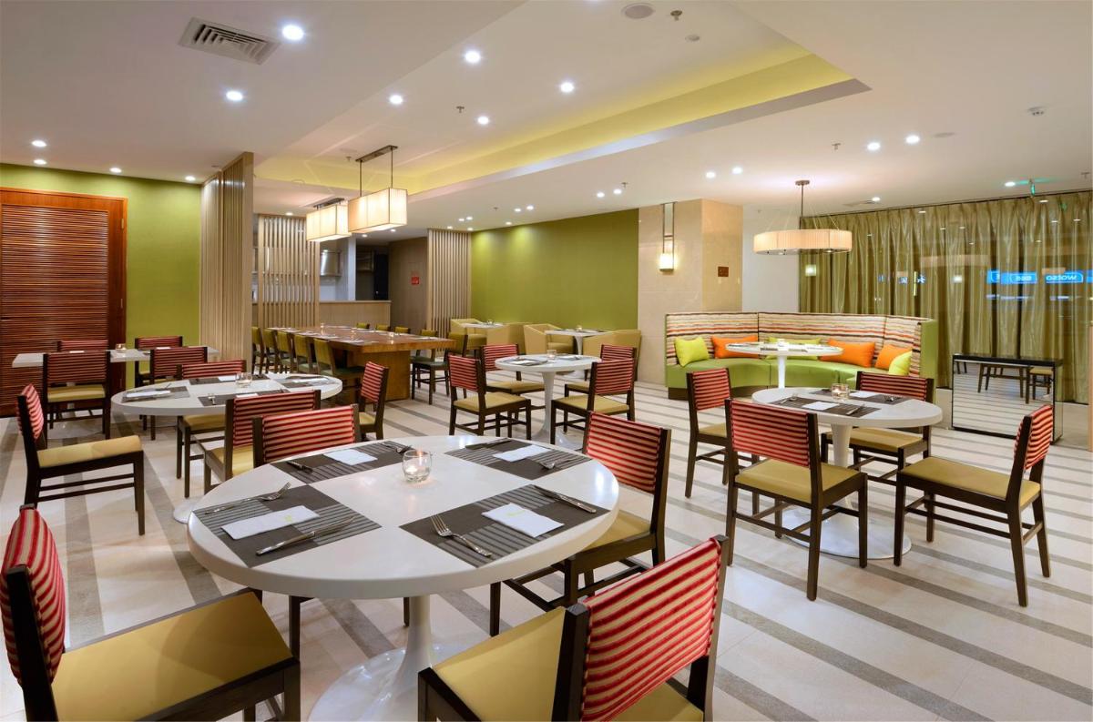 restaurant