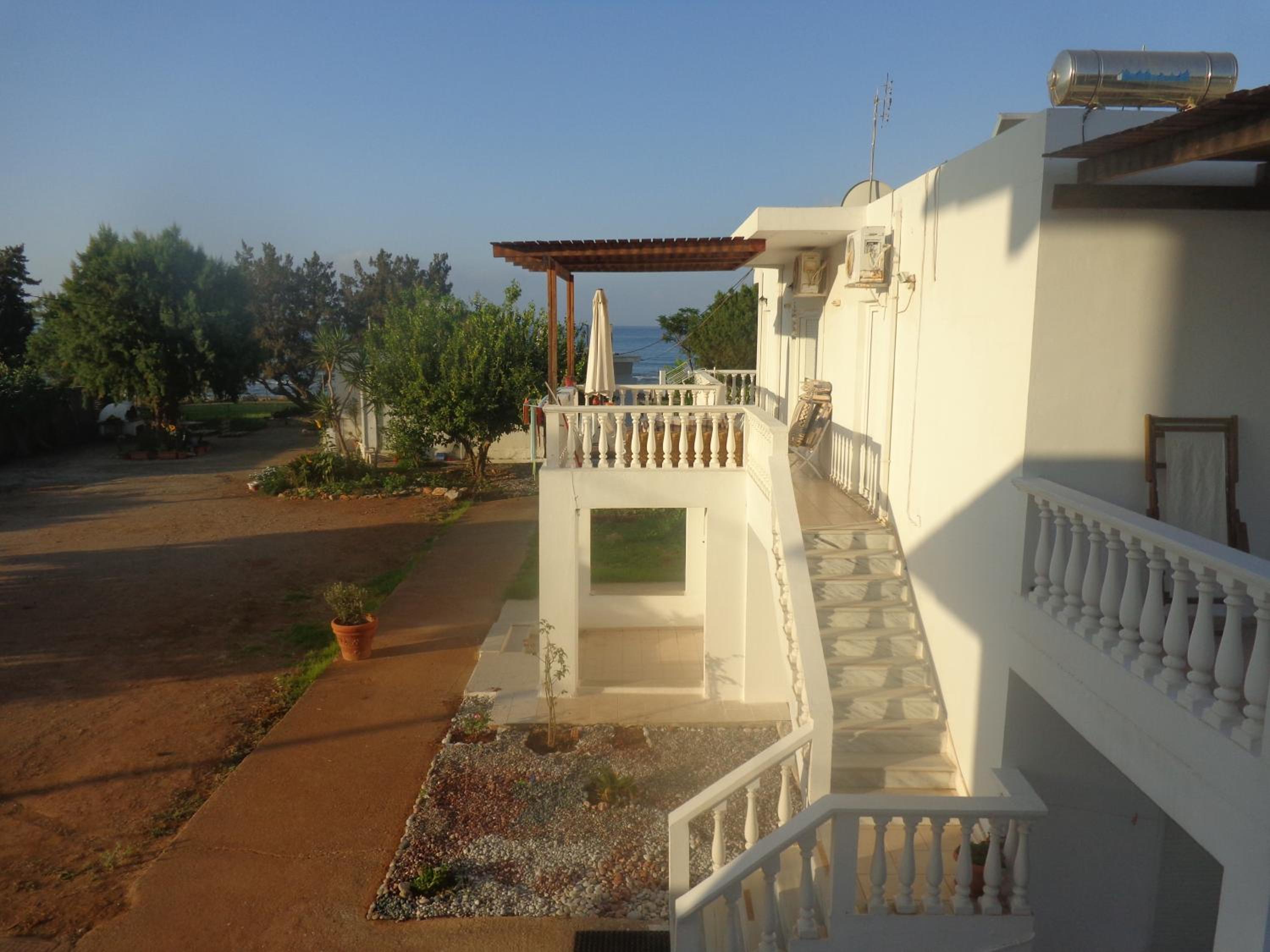 Nicholas Waves Beach Studios photo 3