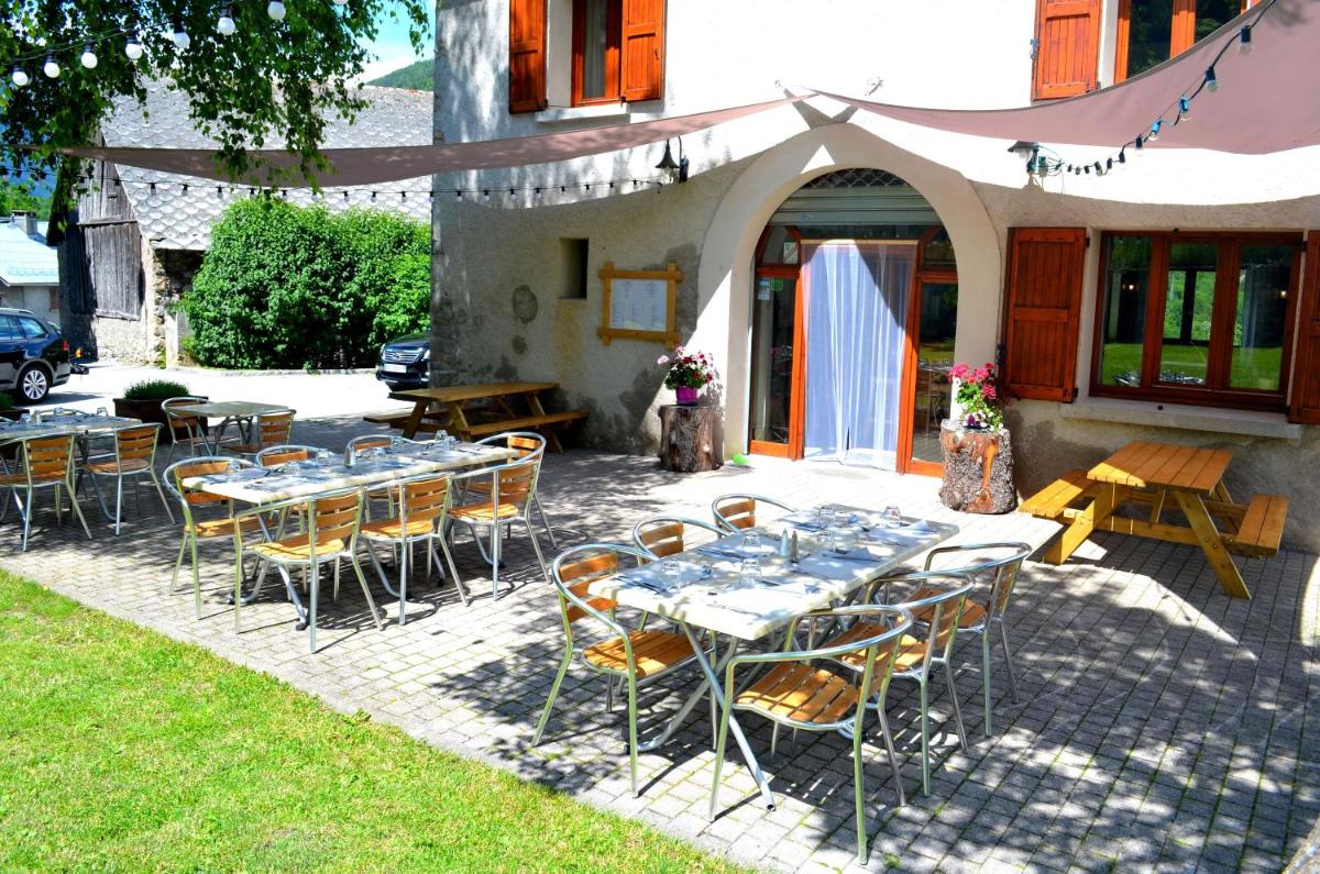 outdoor BBQ area