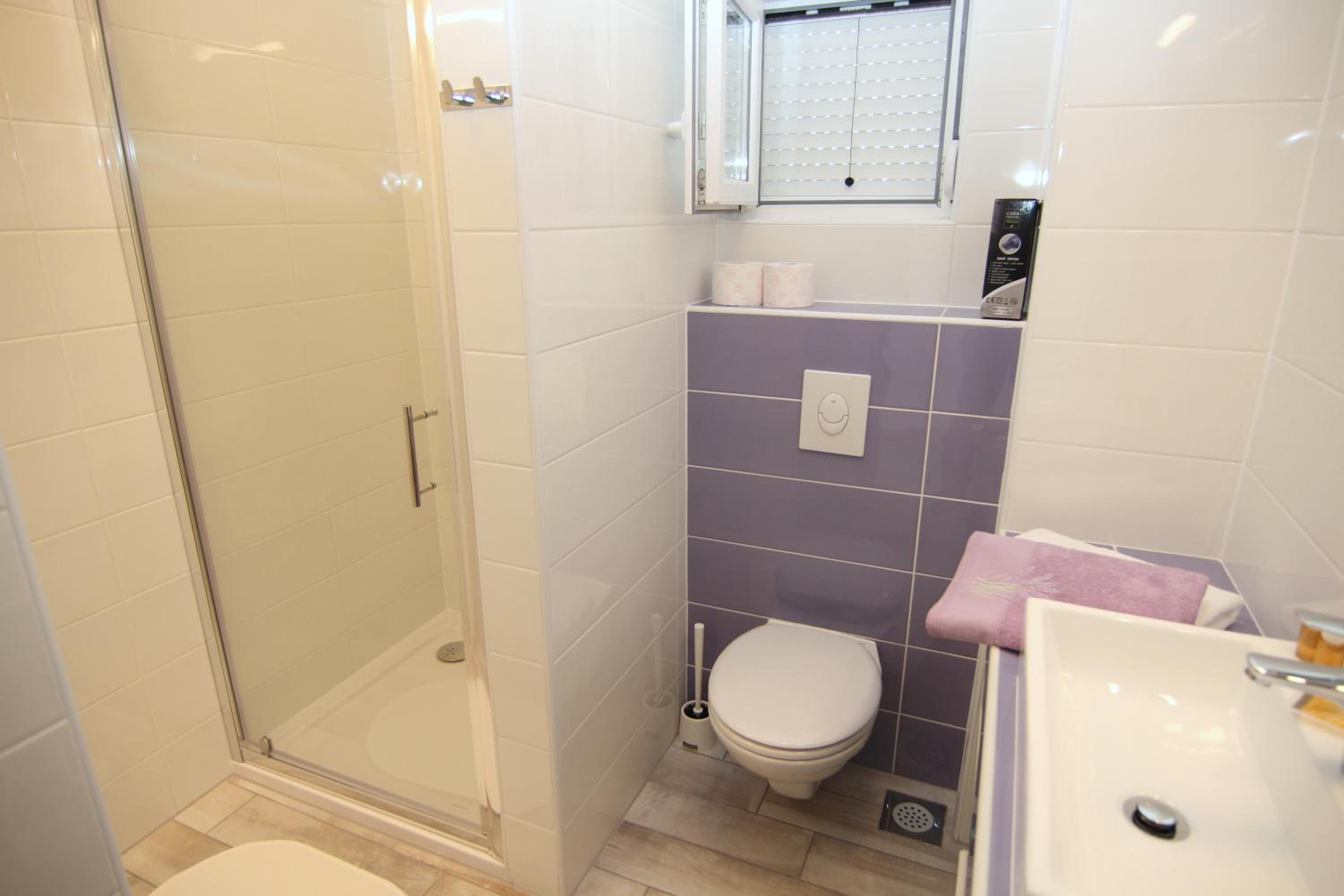 Apartment Villa Franci Pag with heating and open all year