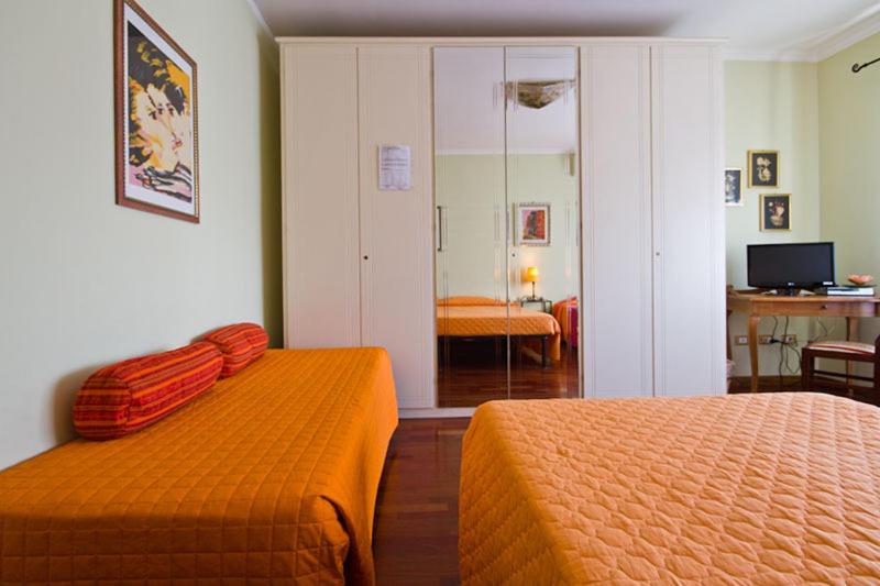 B&B Roma Appia Davila25