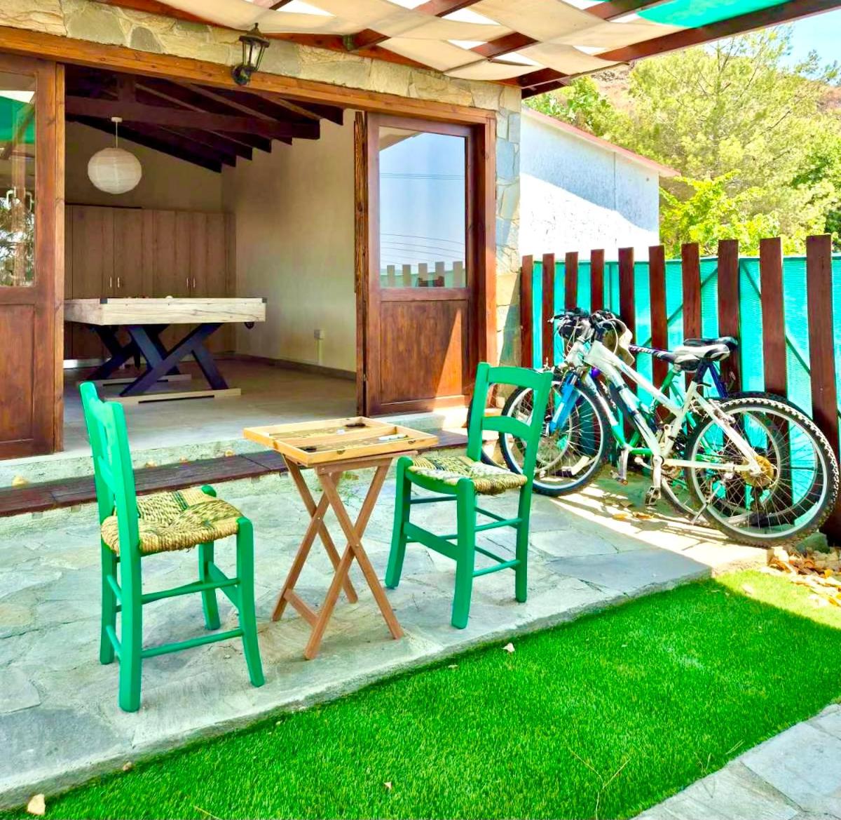 Apokas Country House