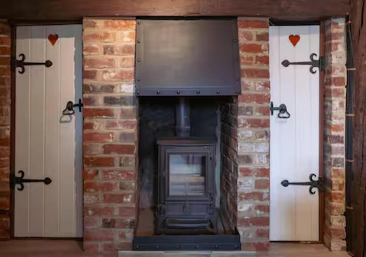 Ye Old Shop - 6BR Historic Shop House - Kent - Spacious Renovated & Ideal for Groups