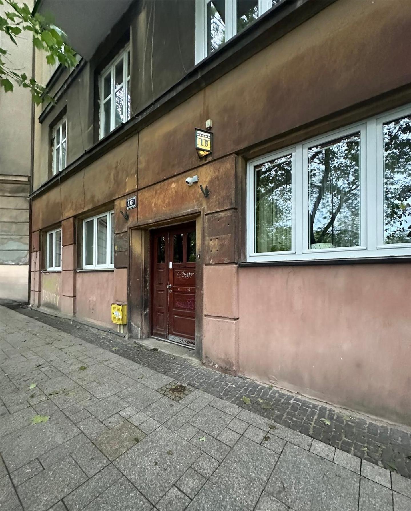 Między Wawelem a Rynkiem