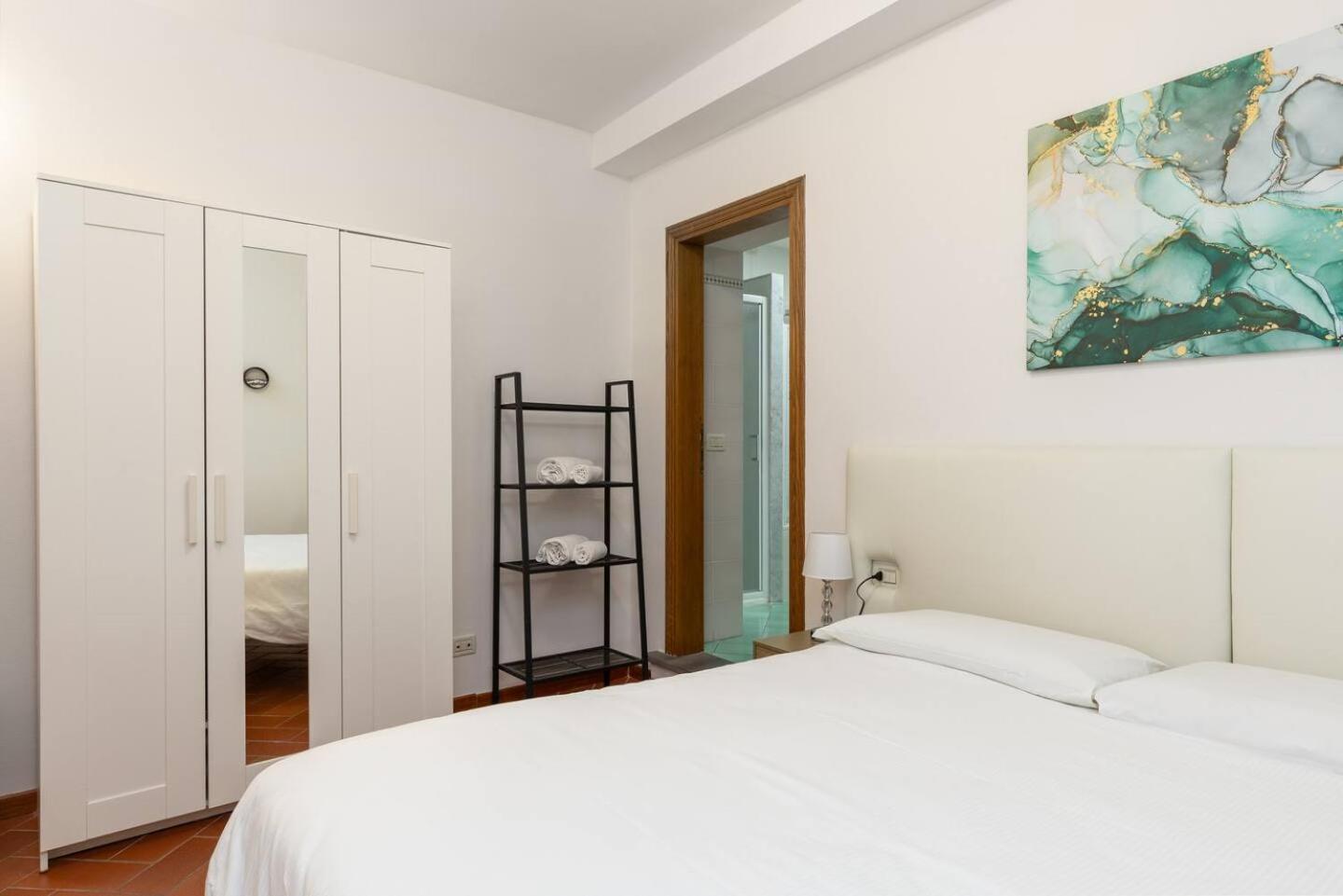 Pallottole Duomo Apartments