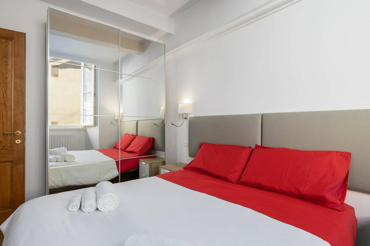 Pallottole Duomo Apartments