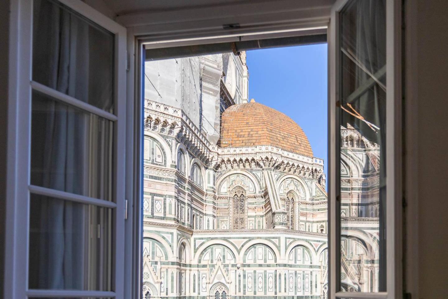 Pallottole Duomo Apartments