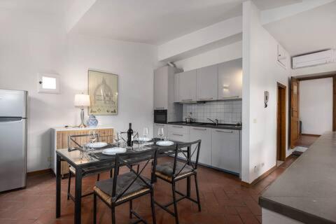 Pallottole Duomo Apartments