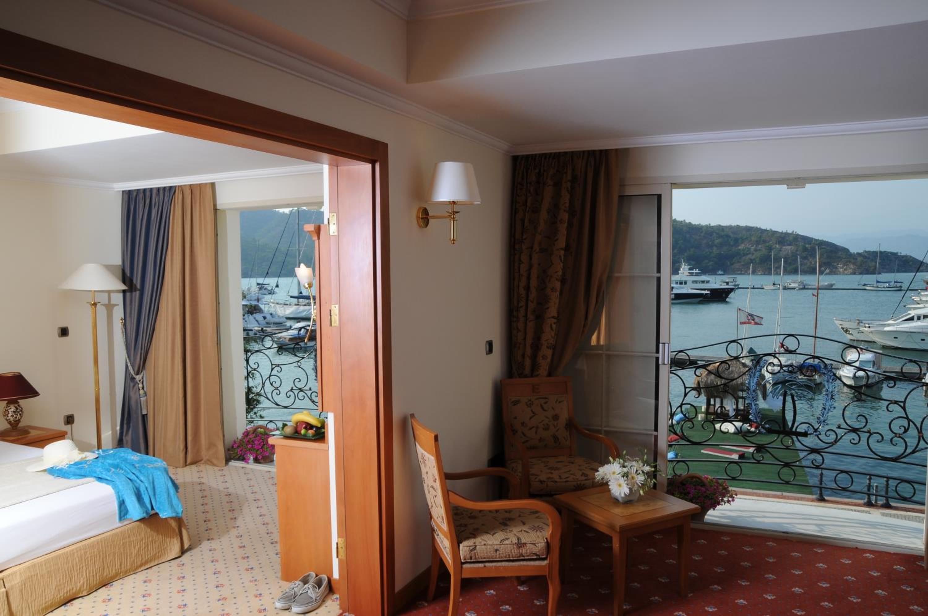 Ece Saray Marina Tatil Köyü - Image 33