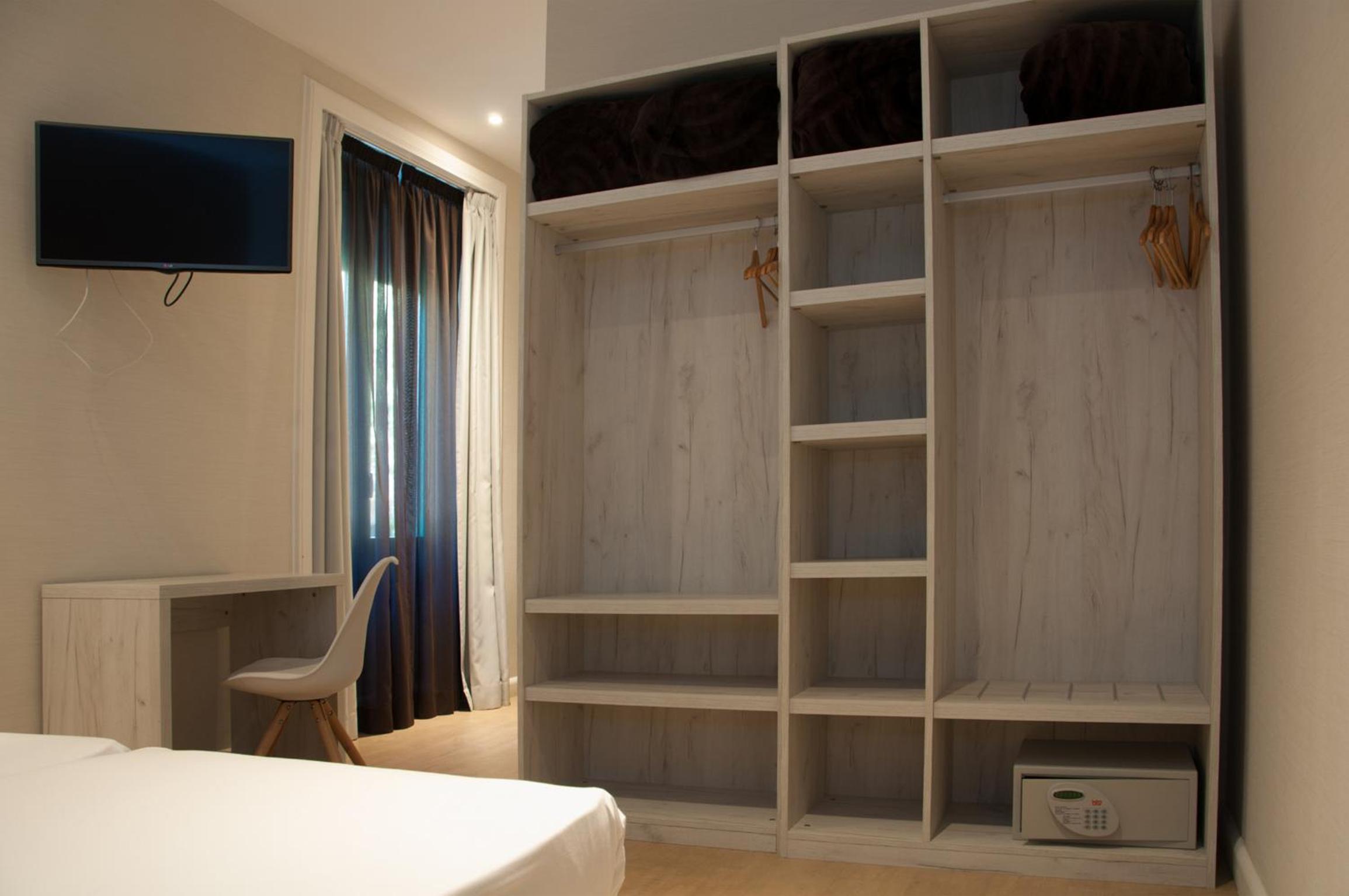 Hostal Bcn 46