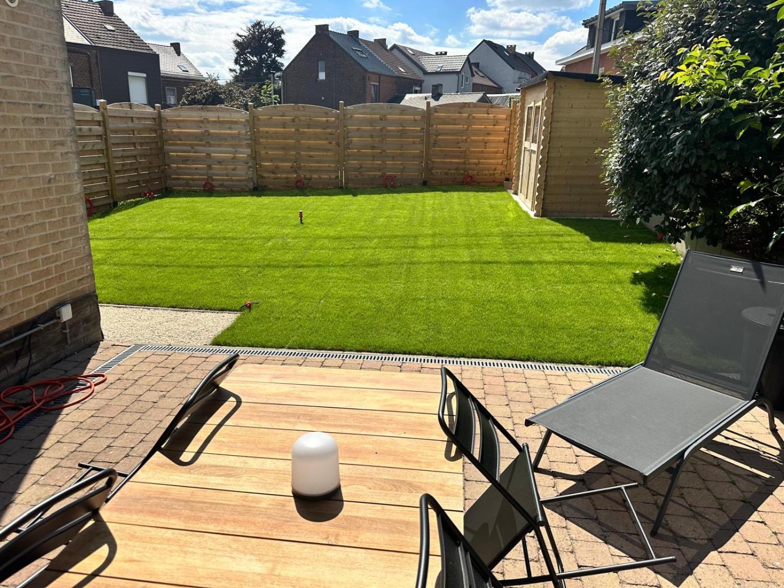 Isa'Bellescale - Fully equipped house 2km from Brussels South Airport