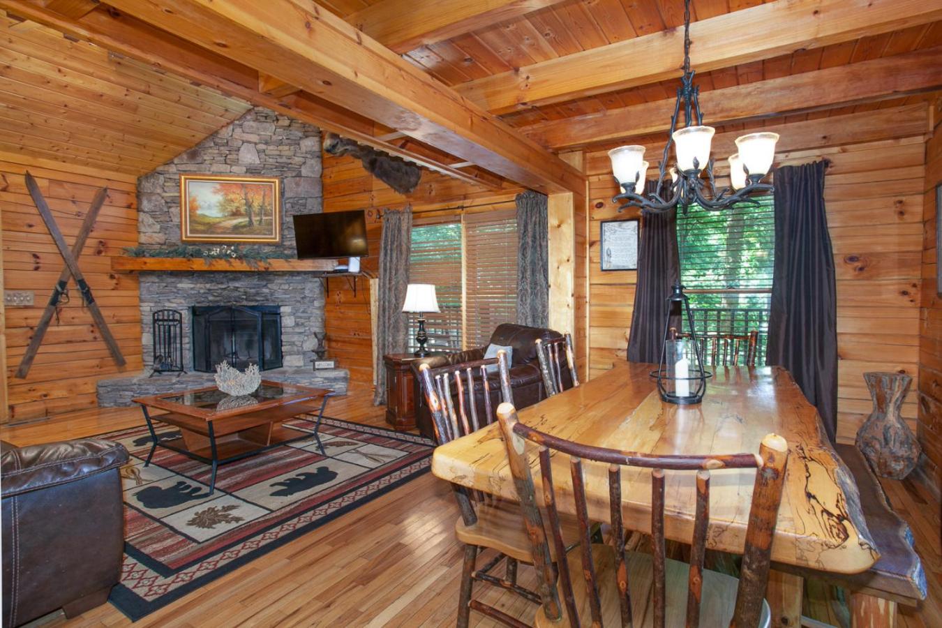 Tucked Inn Hot Tub Grill Fireplace MORE
