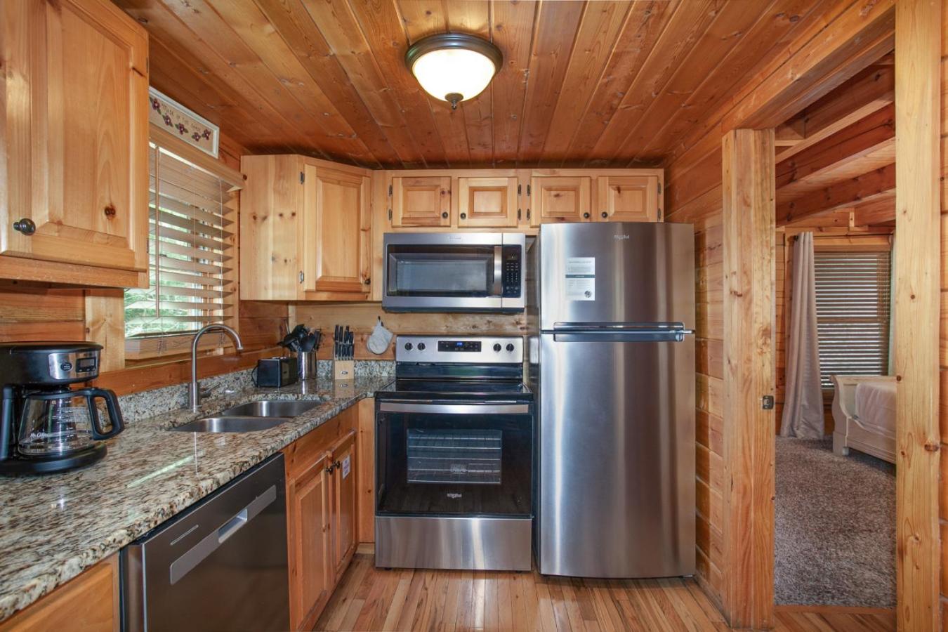 Tucked Inn Hot Tub Grill Fireplace MORE