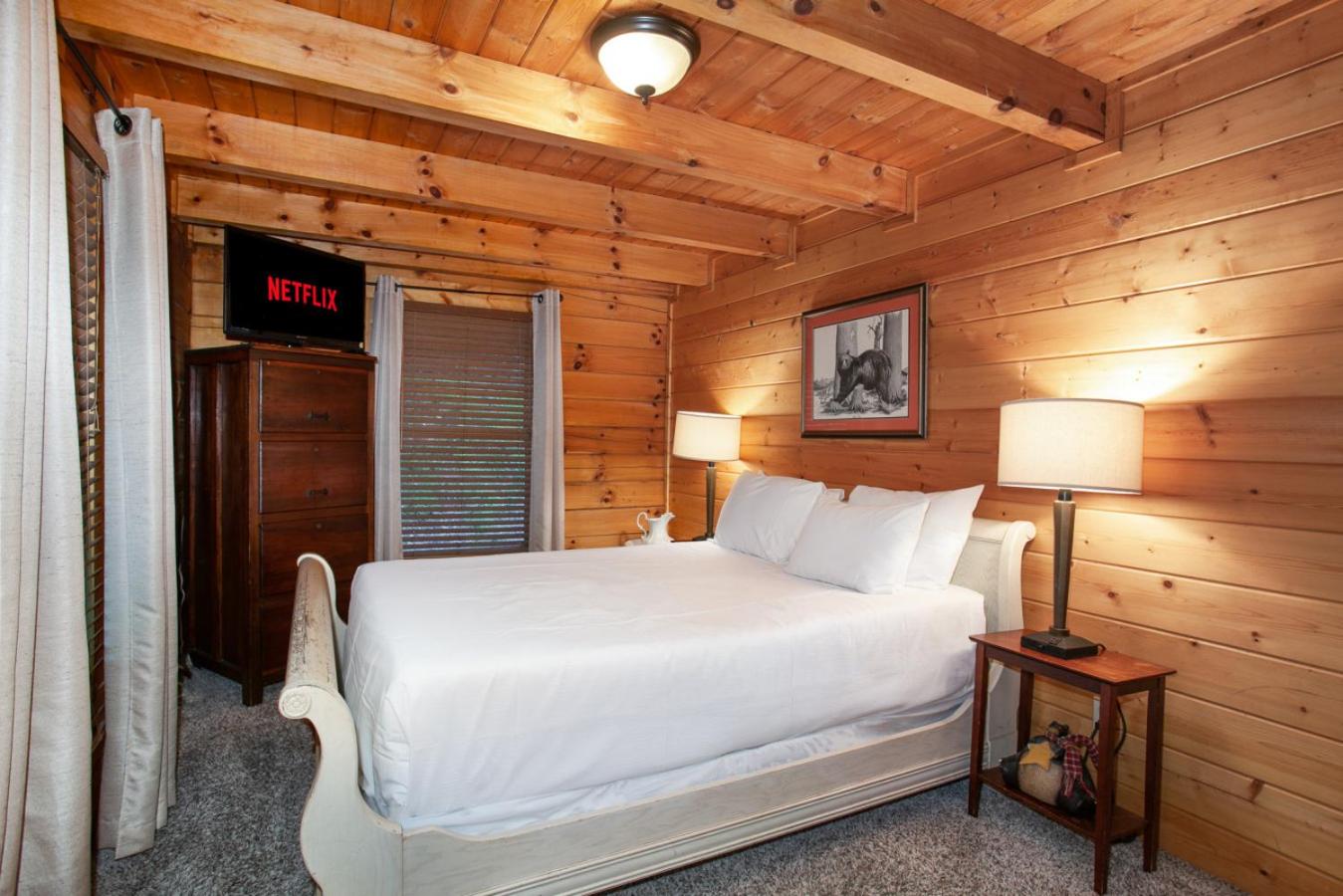 Tucked Inn Hot Tub Grill Fireplace MORE