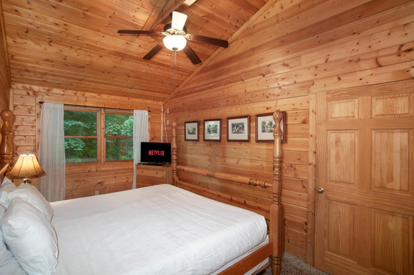 Tucked Inn Hot Tub Grill Fireplace MORE