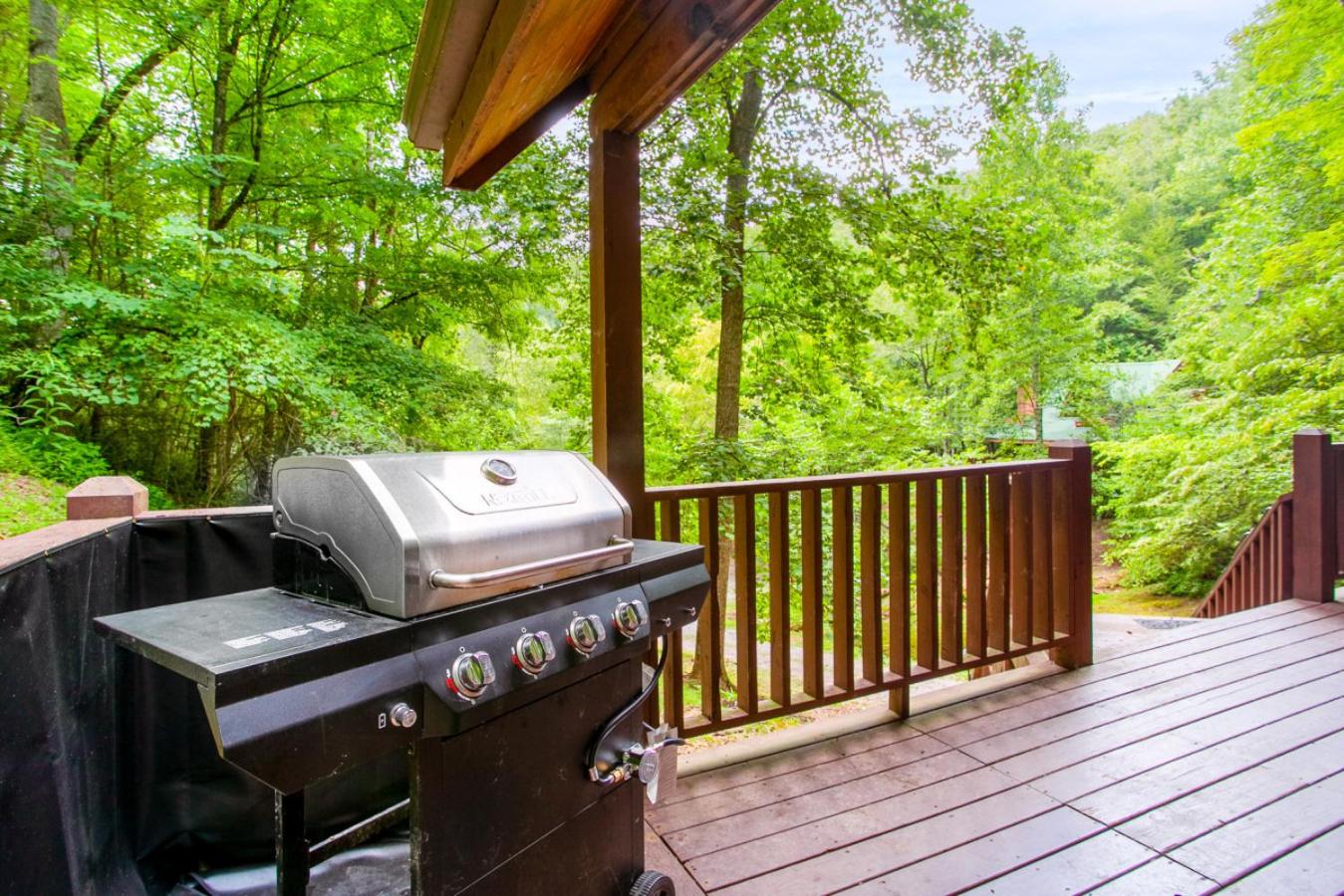 Tucked Inn Hot Tub Grill Fireplace MORE