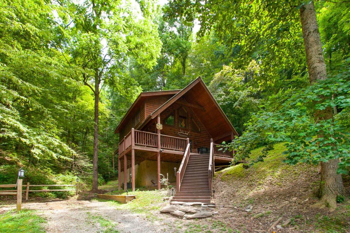 Tucked Inn Hot Tub Grill Fireplace MORE