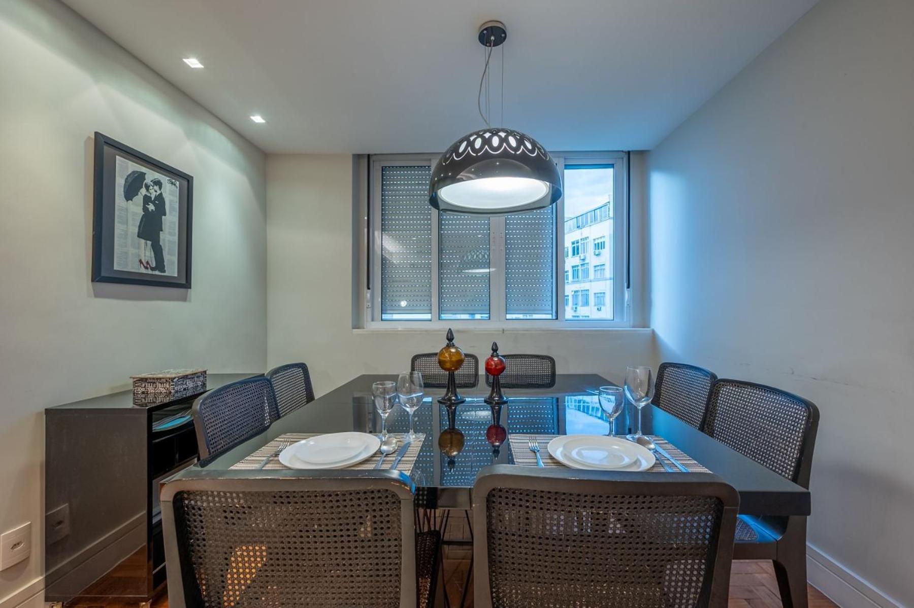 Apartment between Copa, Ipanema Arpoador