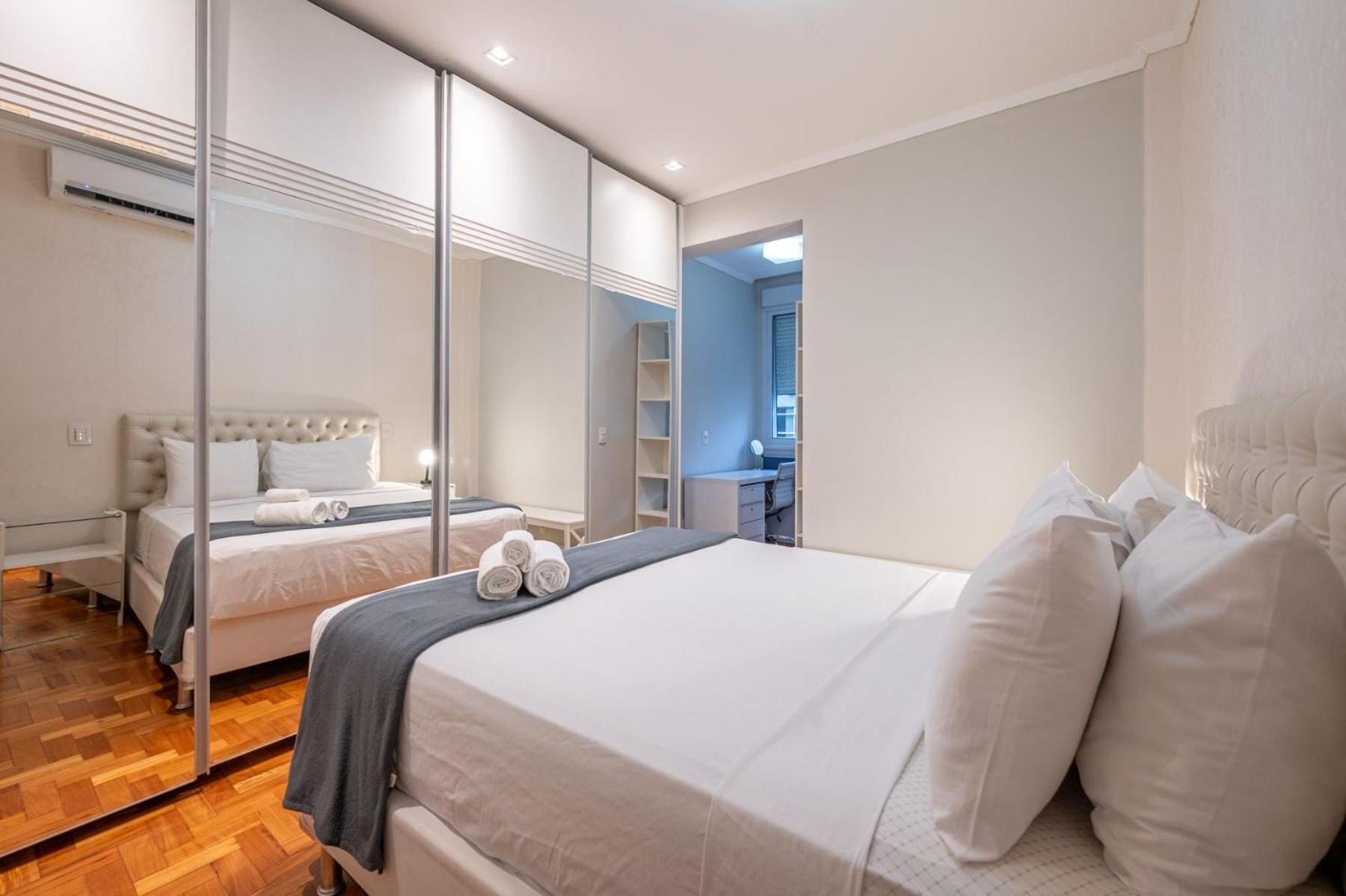 Apartment between Copa, Ipanema Arpoador
