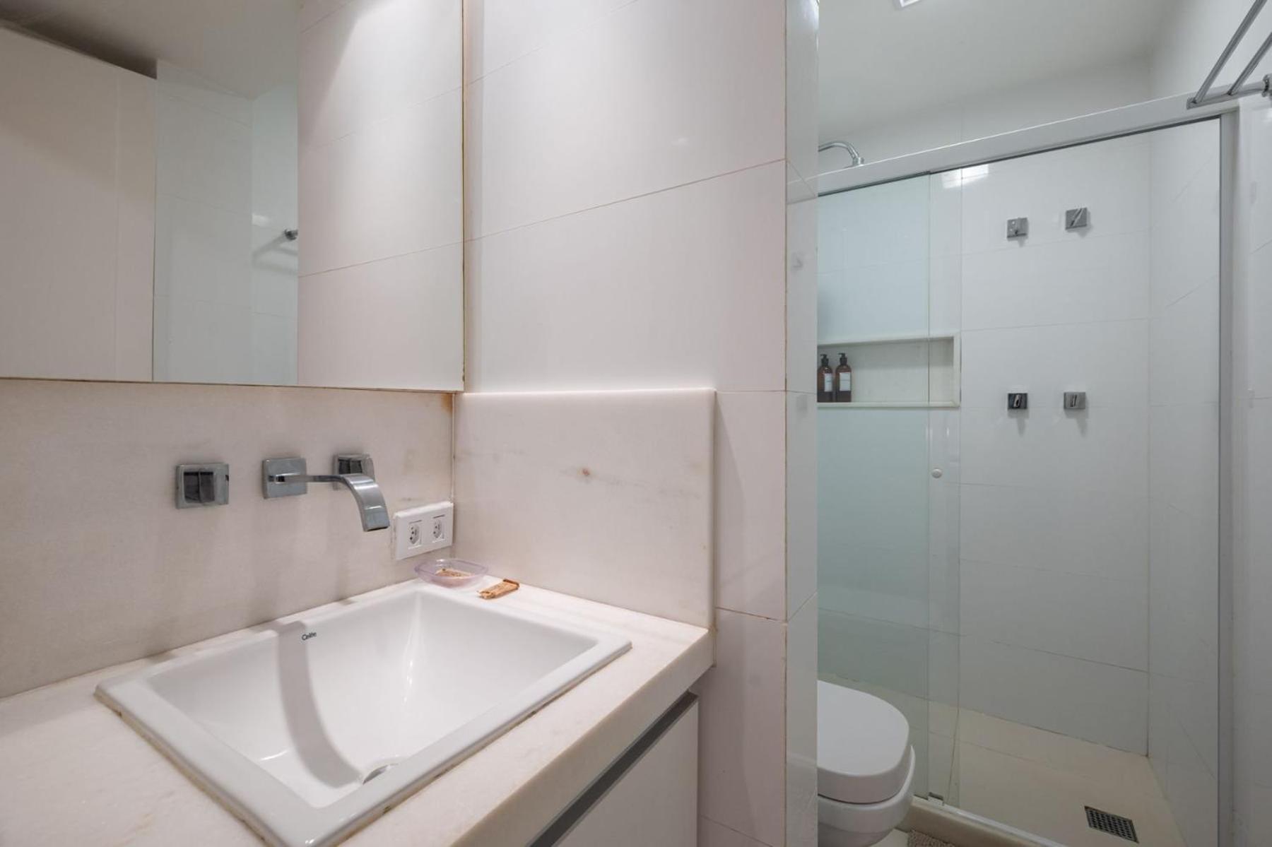 Apartment between Copa, Ipanema Arpoador