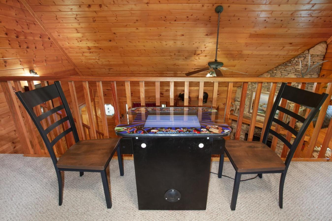 Jeremiahs Lodge Pet Friendly Grill Fireplace MORE