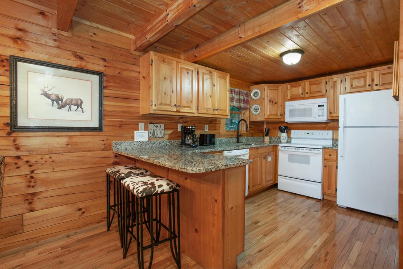 Jeremiahs Lodge Pet Friendly Grill Fireplace MORE