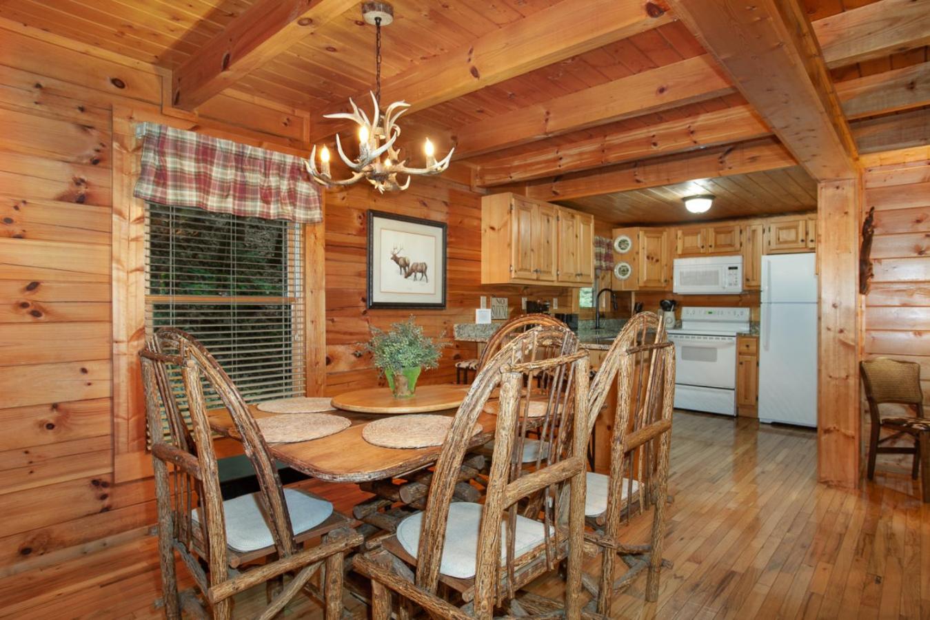 Jeremiahs Lodge Pet Friendly Grill Fireplace MORE