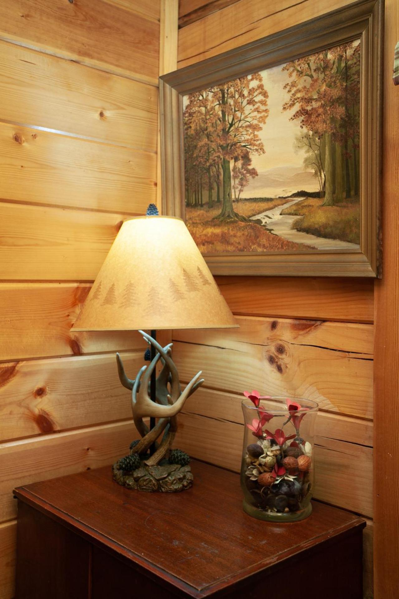 Jeremiahs Lodge Pet Friendly Grill Fireplace MORE
