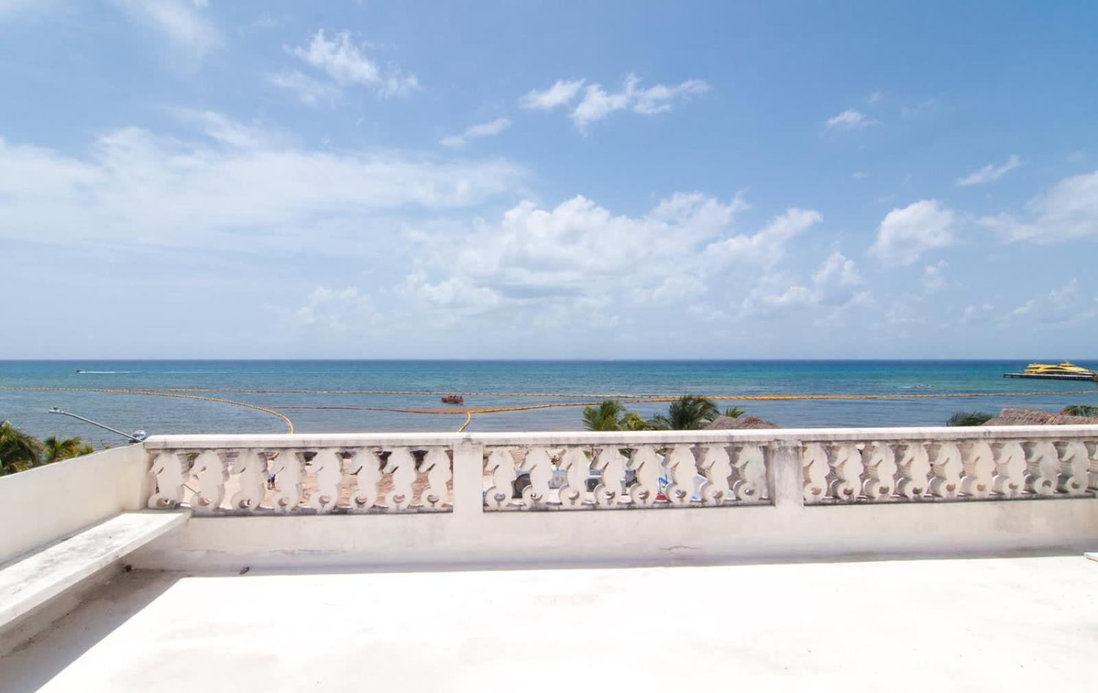 Beachfront 2BR Condo in Playa I Steps to 5th Ave!
