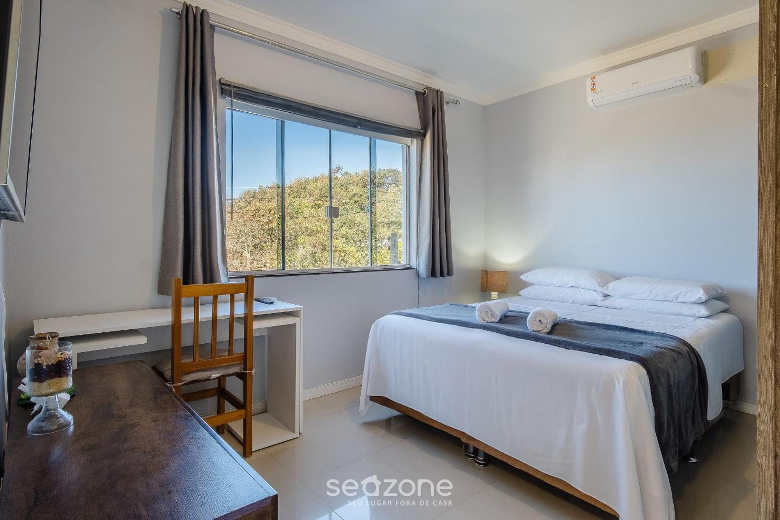 2 Bedroom Apartment 260m from the Beach RIB0201