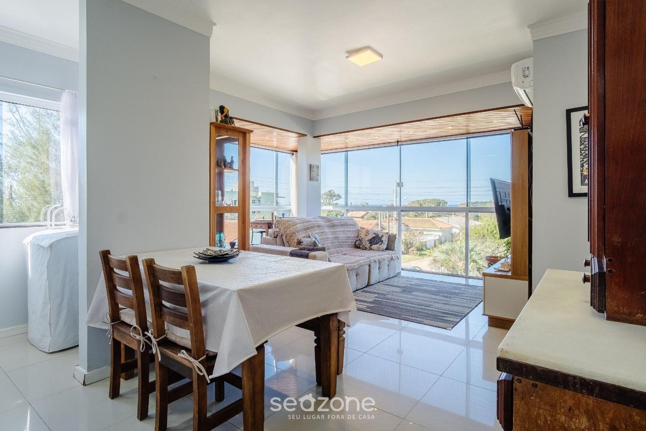 2 Bedroom Apartment 260m from the Beach RIB0201