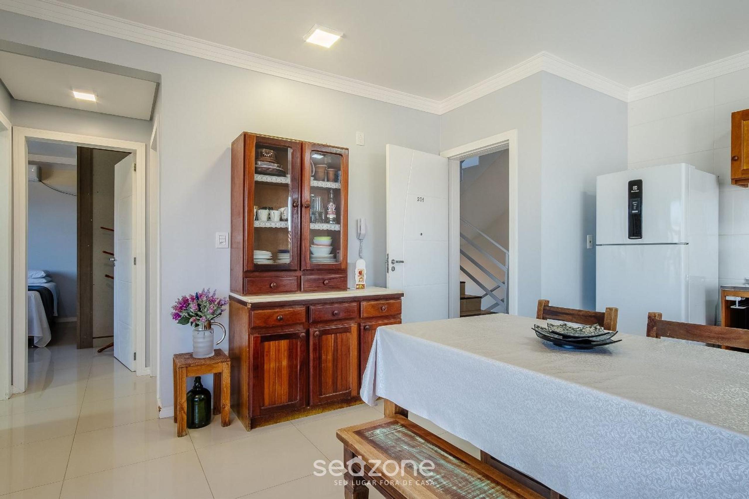 2 Bedroom Apartment 260m from the Beach RIB0201