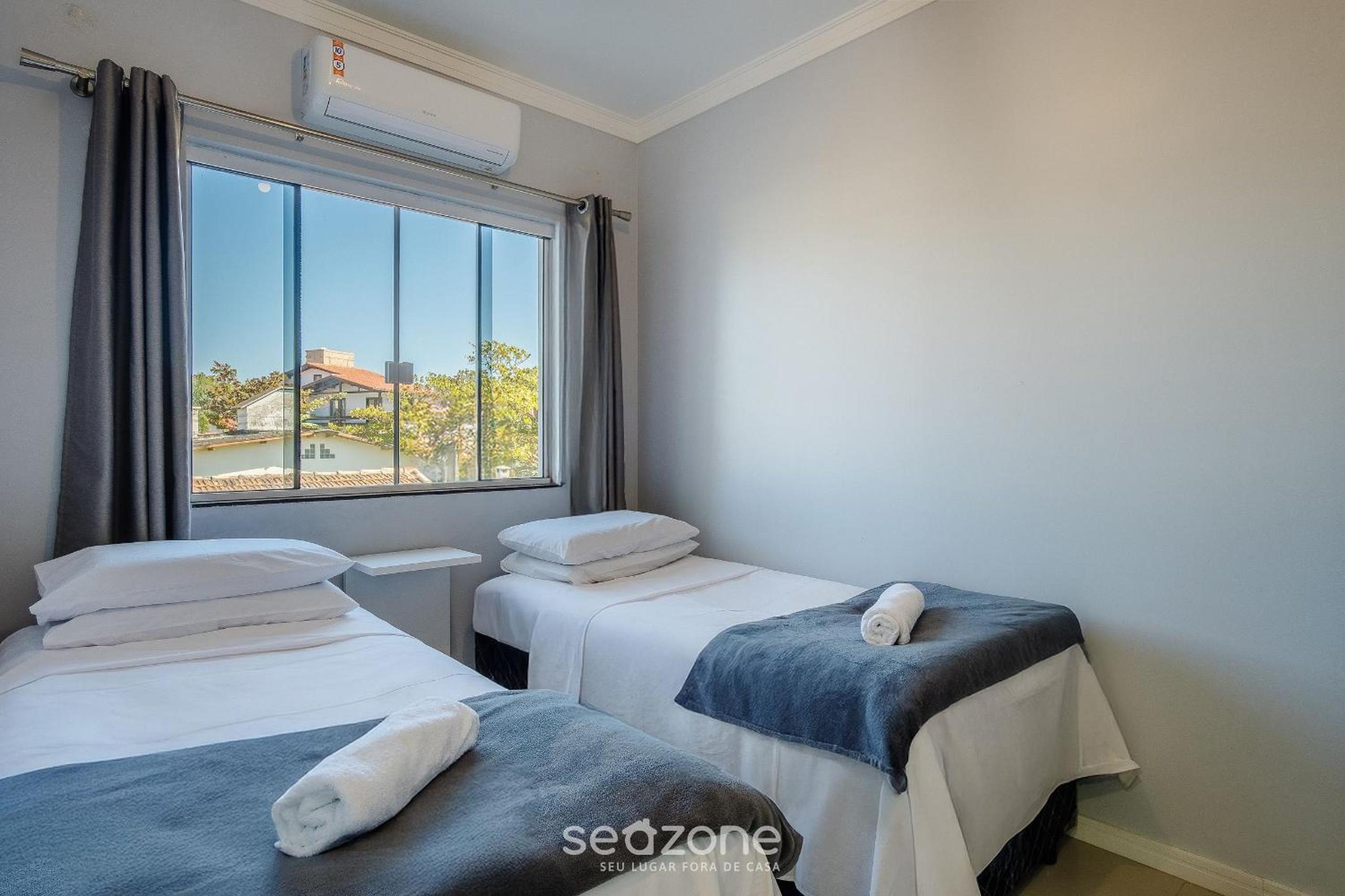 2 Bedroom Apartment 260m from the Beach RIB0201