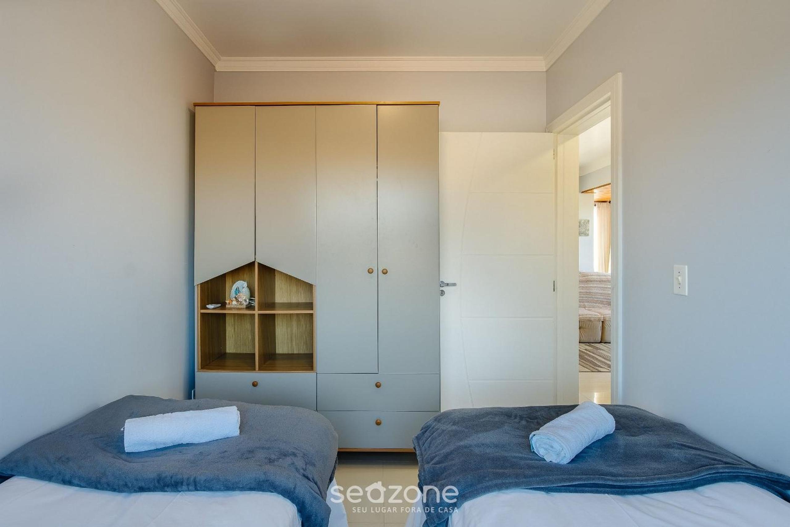 2 Bedroom Apartment 260m from the Beach RIB0201