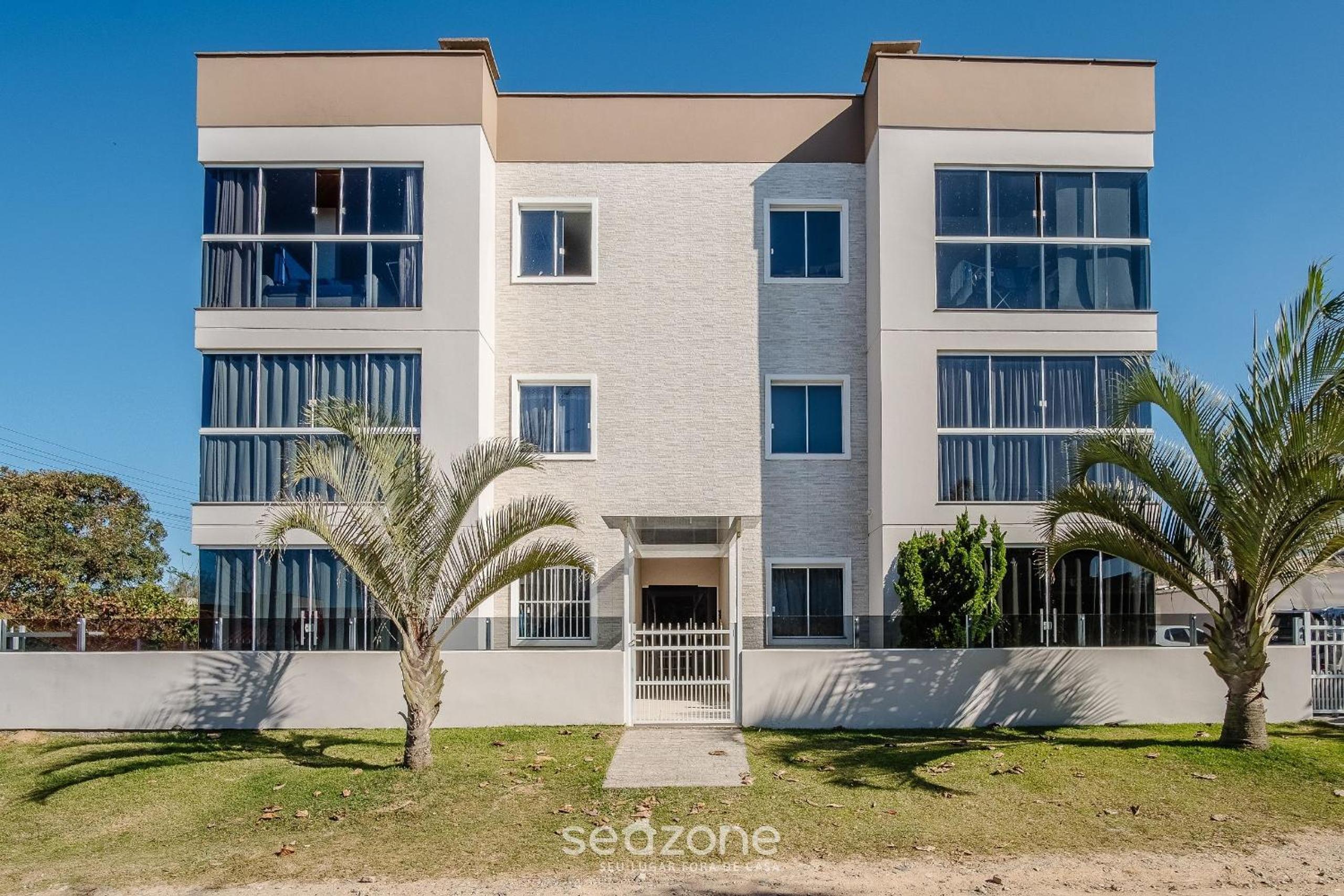 2 Bedroom Apartment 260m from the Beach RIB0201