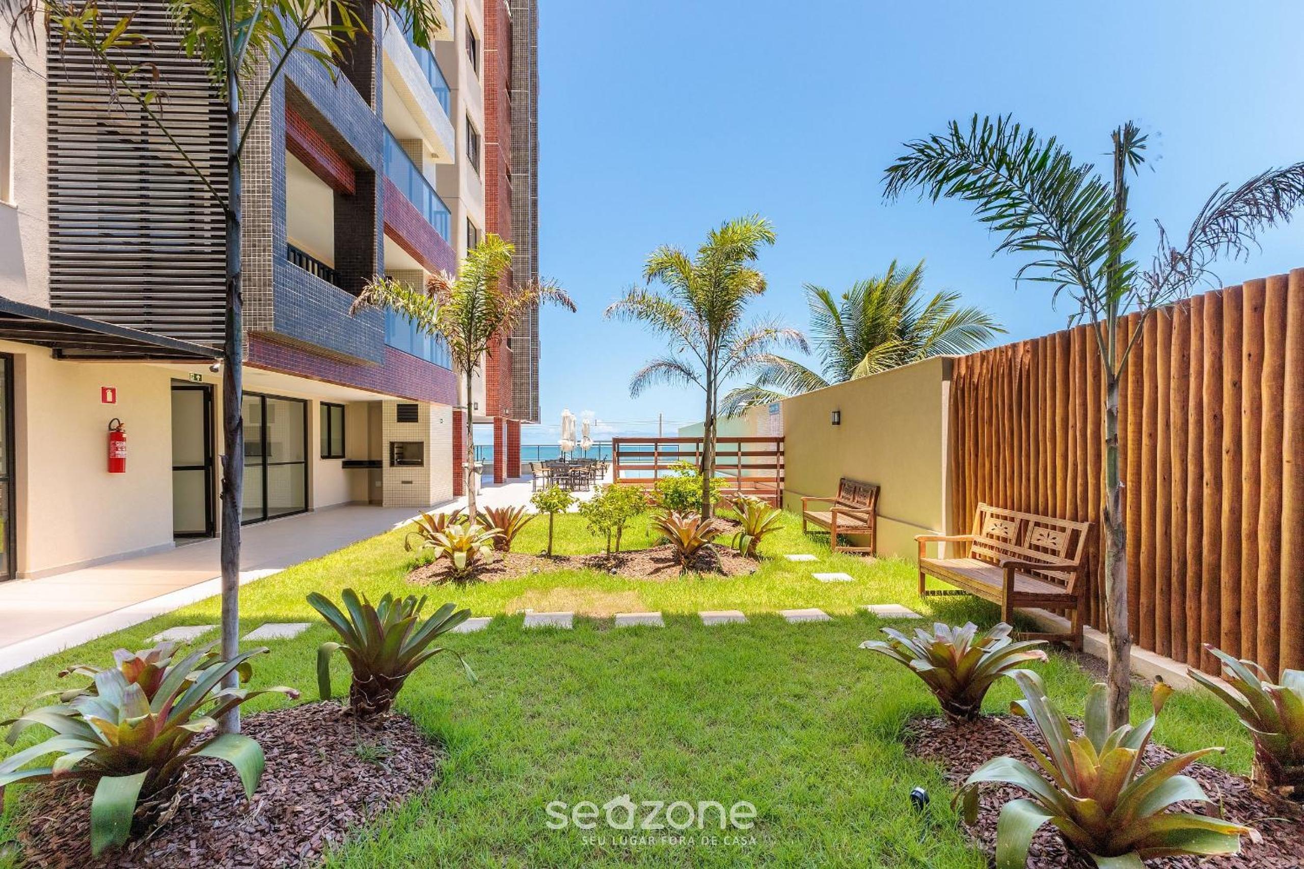 Beachfront Building with Pool - CPK