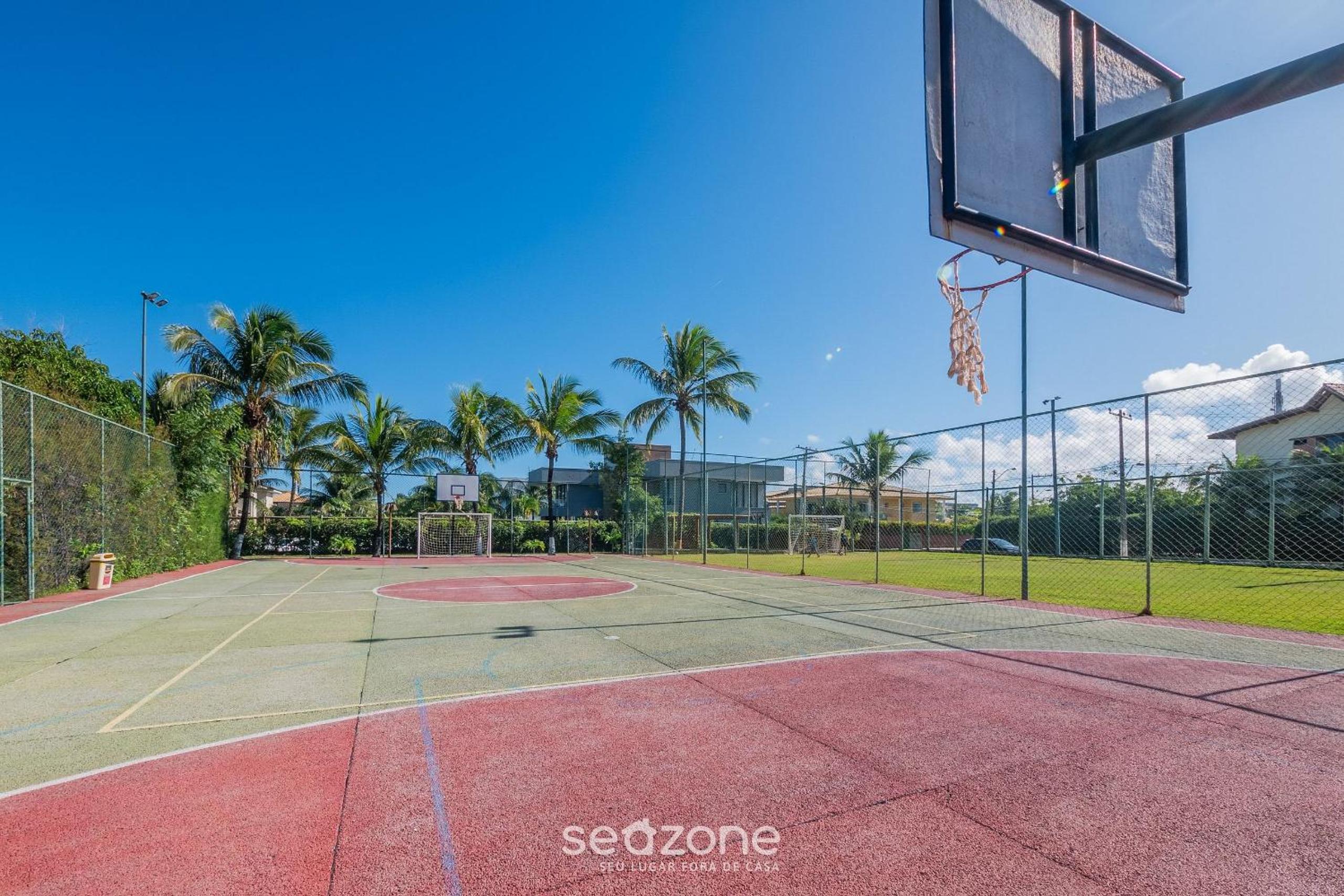 Condominium with Gym and Pool in Guarajuba - Camaçari GSH