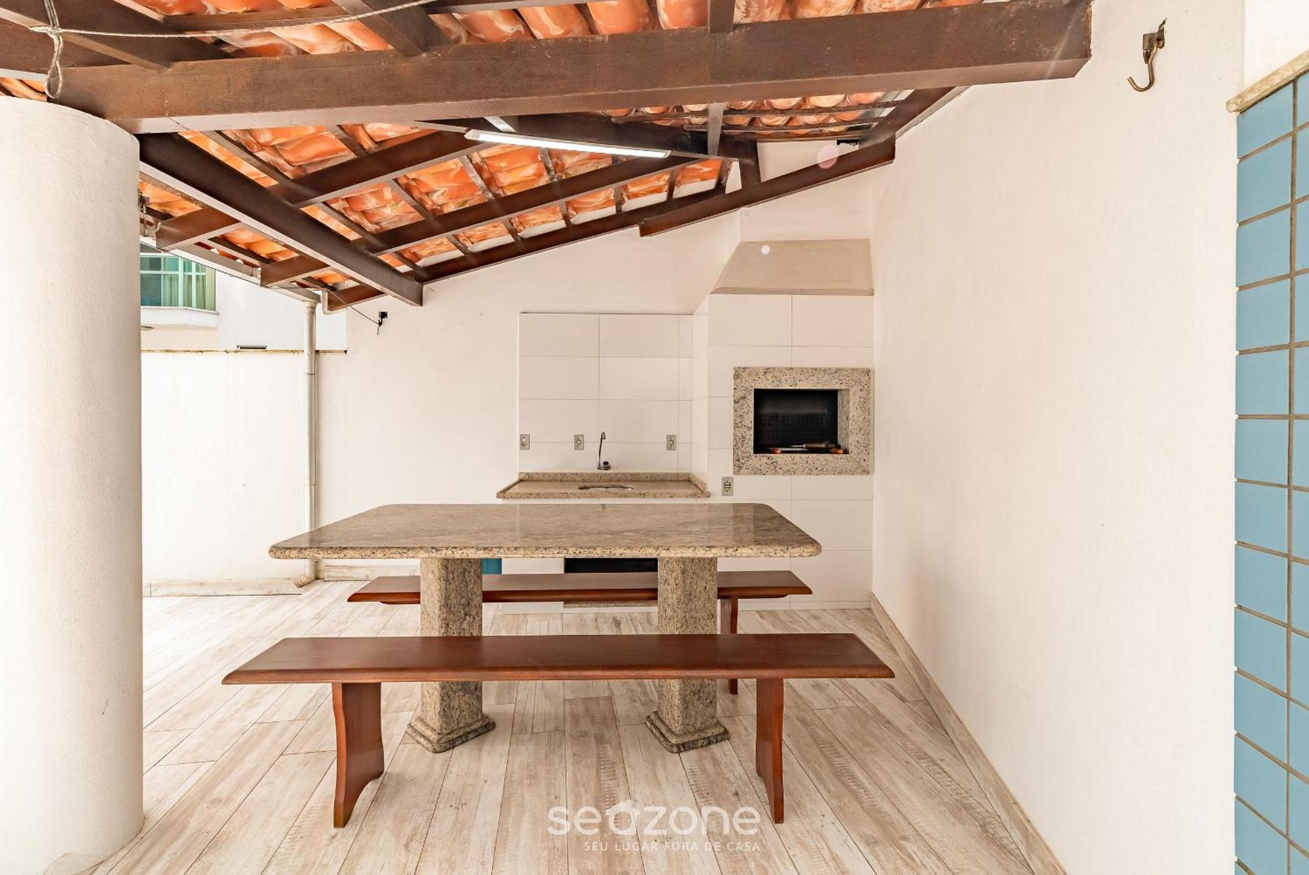 3BR Apt w/ BBQ 80m from Beach ERV0101