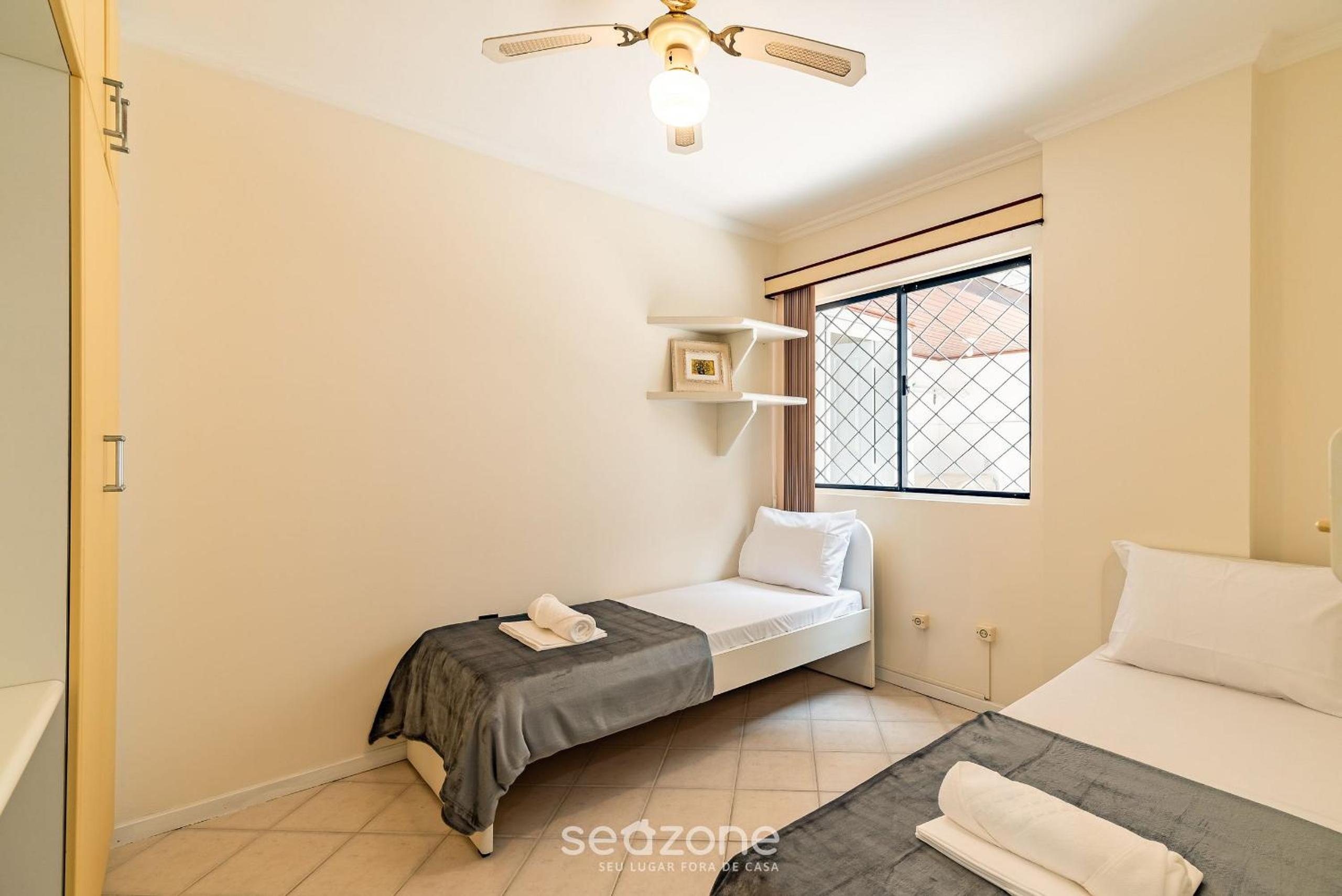 3BR Apt w/ BBQ 80m from Beach ERV0101