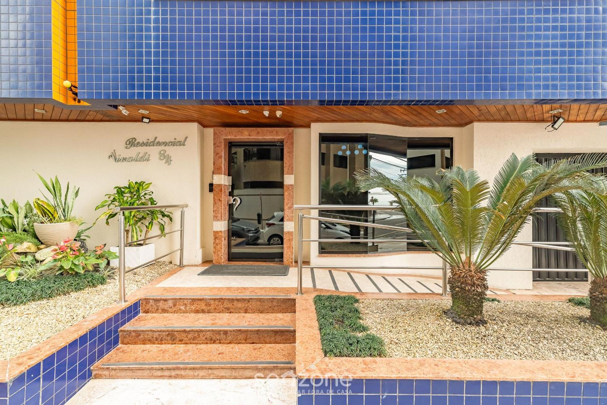 3BR Apt w/ BBQ 80m from Beach ERV0101